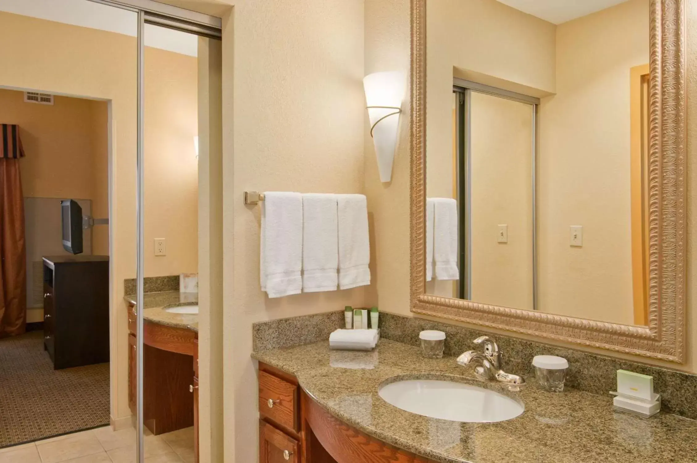 Bathroom in Homewood Suites by Hilton Tulsa-South