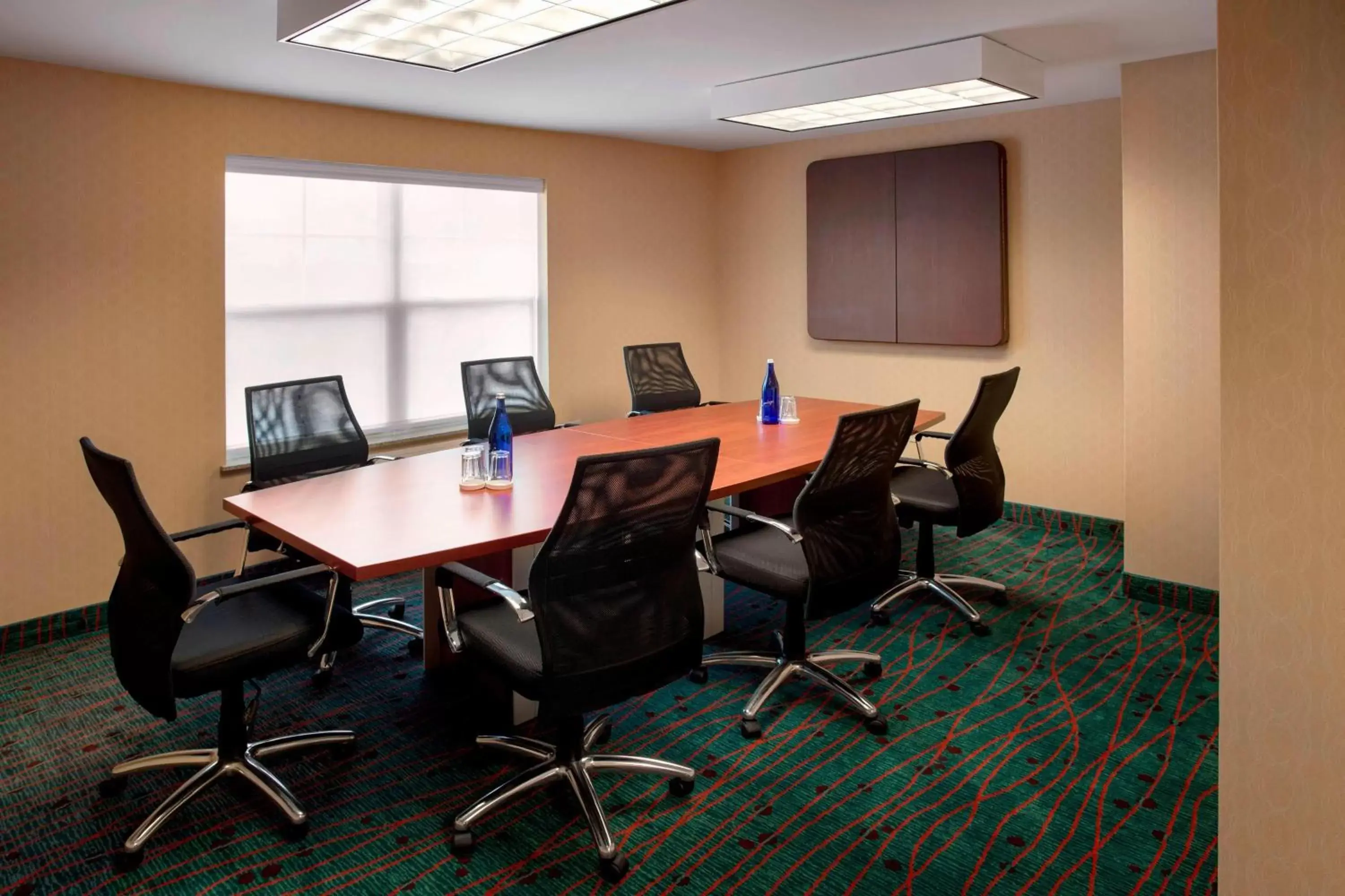 Meeting/conference room in Residence Inn by Marriott Saratoga Springs