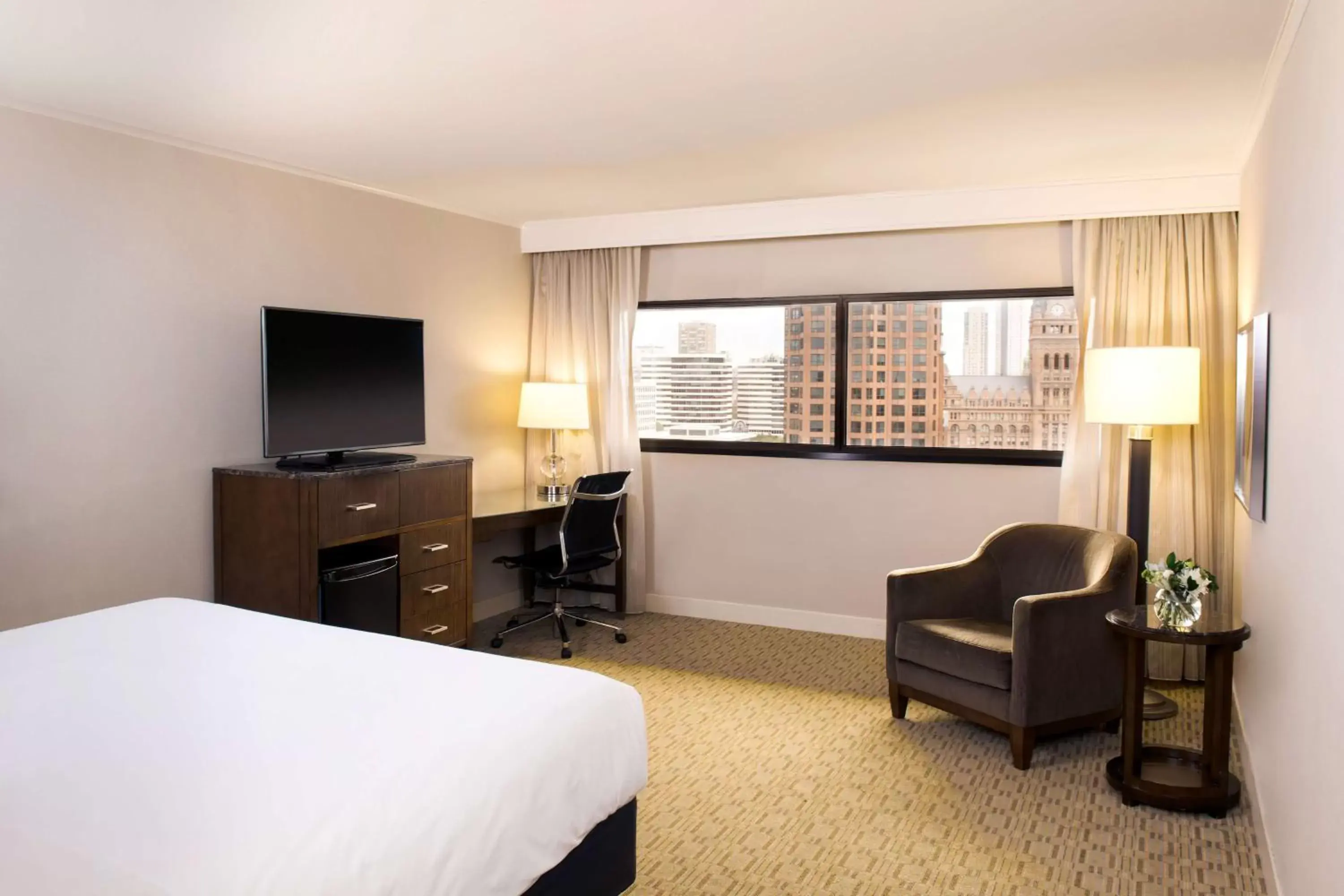 Bedroom, Bed in Hyatt Regency Milwaukee Bedroom, Bed in Hyatt Regency Milwaukee