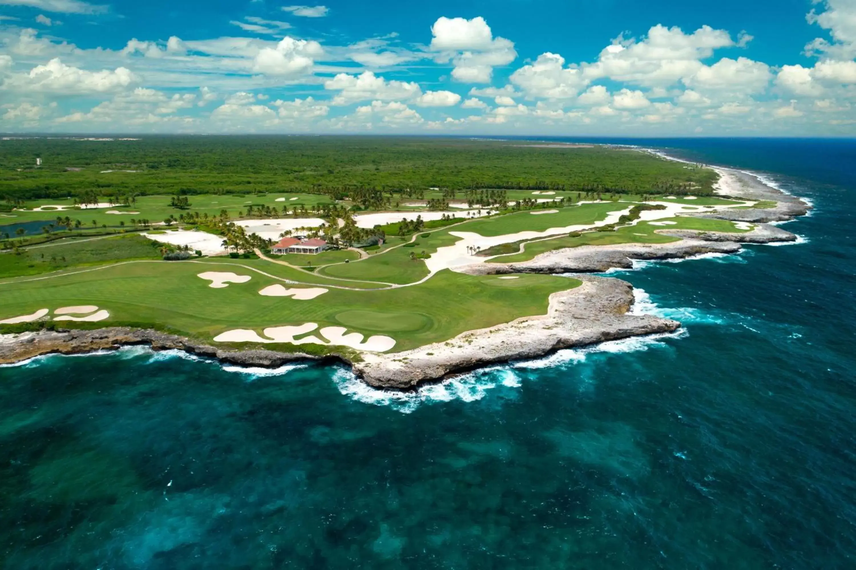 Golfcourse, Bird's-eye View in Four Points by Sheraton Punta Cana Village