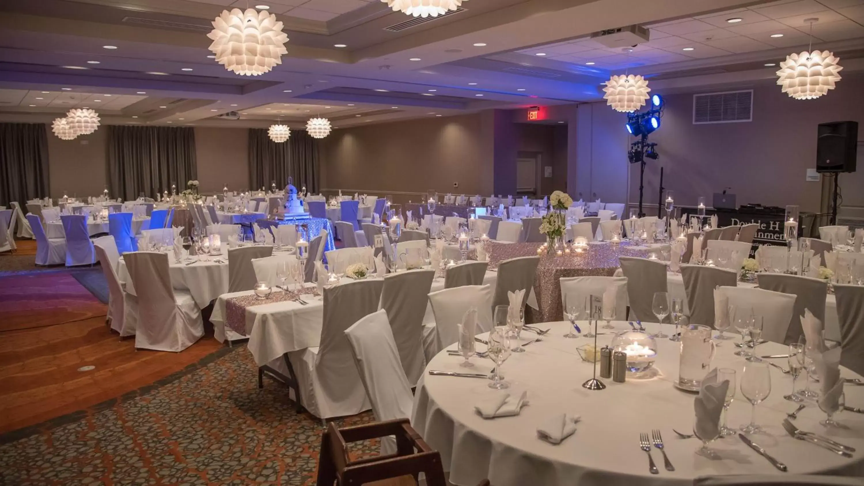 Banquet/Function facilities, Banquet Facilities in Holiday Inn Hotel & Suites Davenport, an IHG Hotel