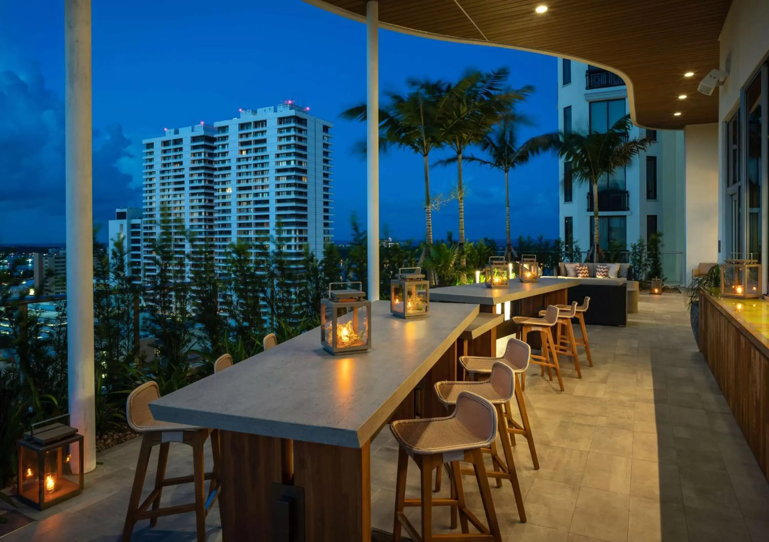 Restaurant/places to eat in Canopy West Palm Beach - Downtown