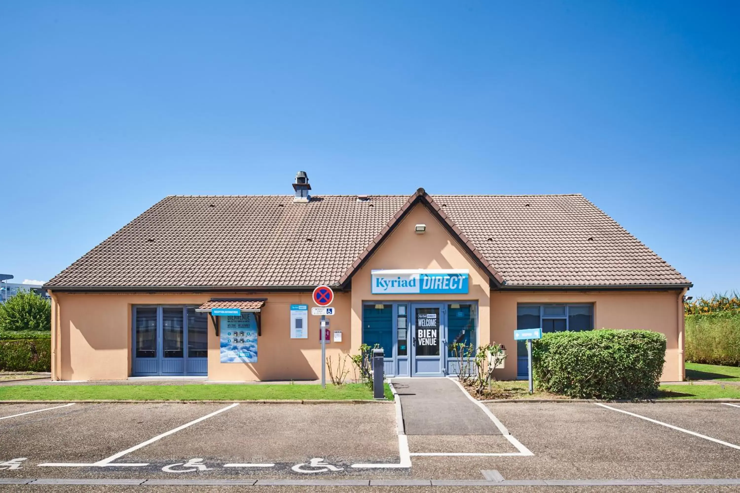 Facade/entrance in Kyriad Direct Strasbourg Ouest - Zénith Facade/entrance in Kyriad Direct Strasbourg Ouest - Zénith