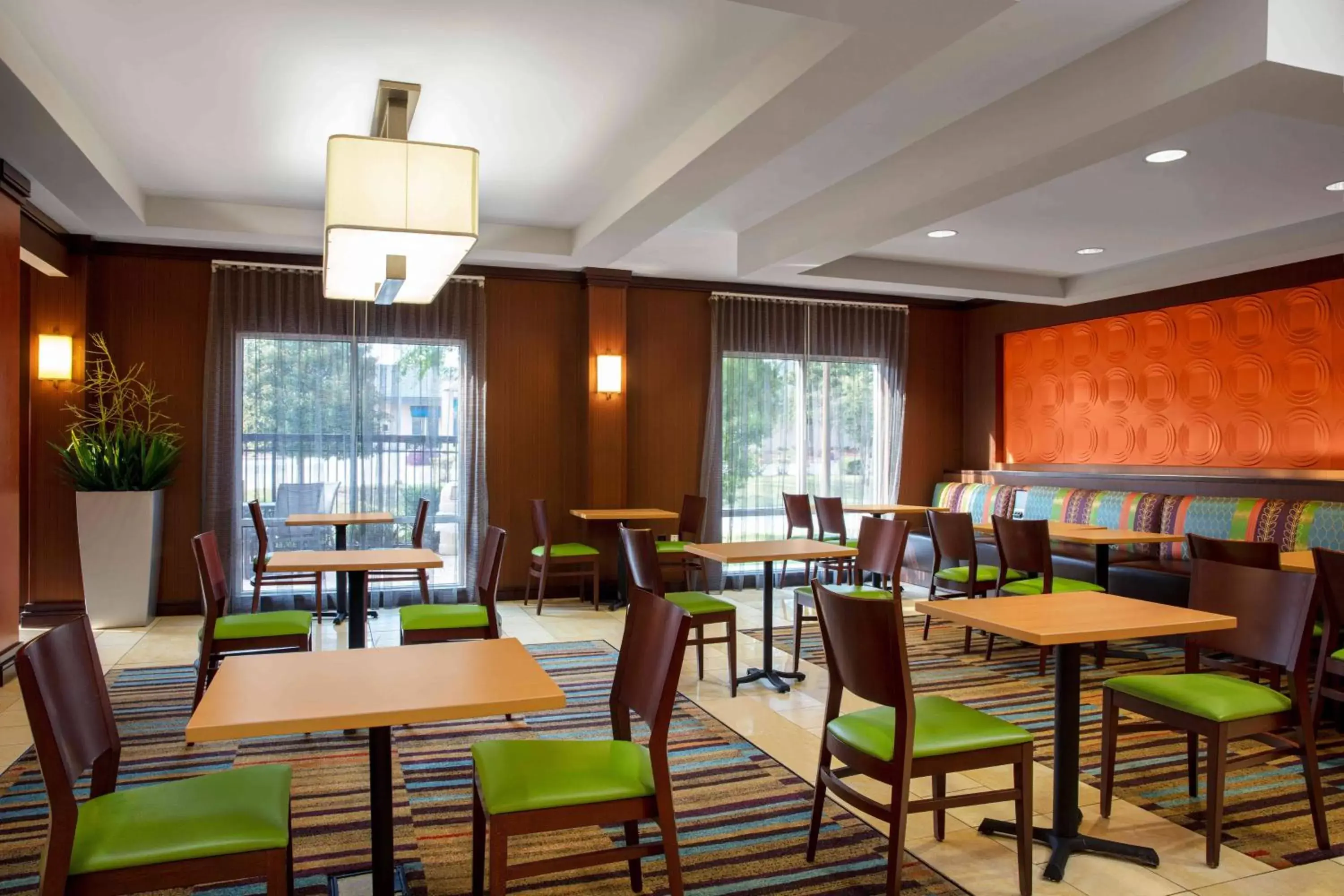 Breakfast, Restaurant/Places to Eat in Fairfield Inn & Suites by Marriott Augusta Fort Gordon Area