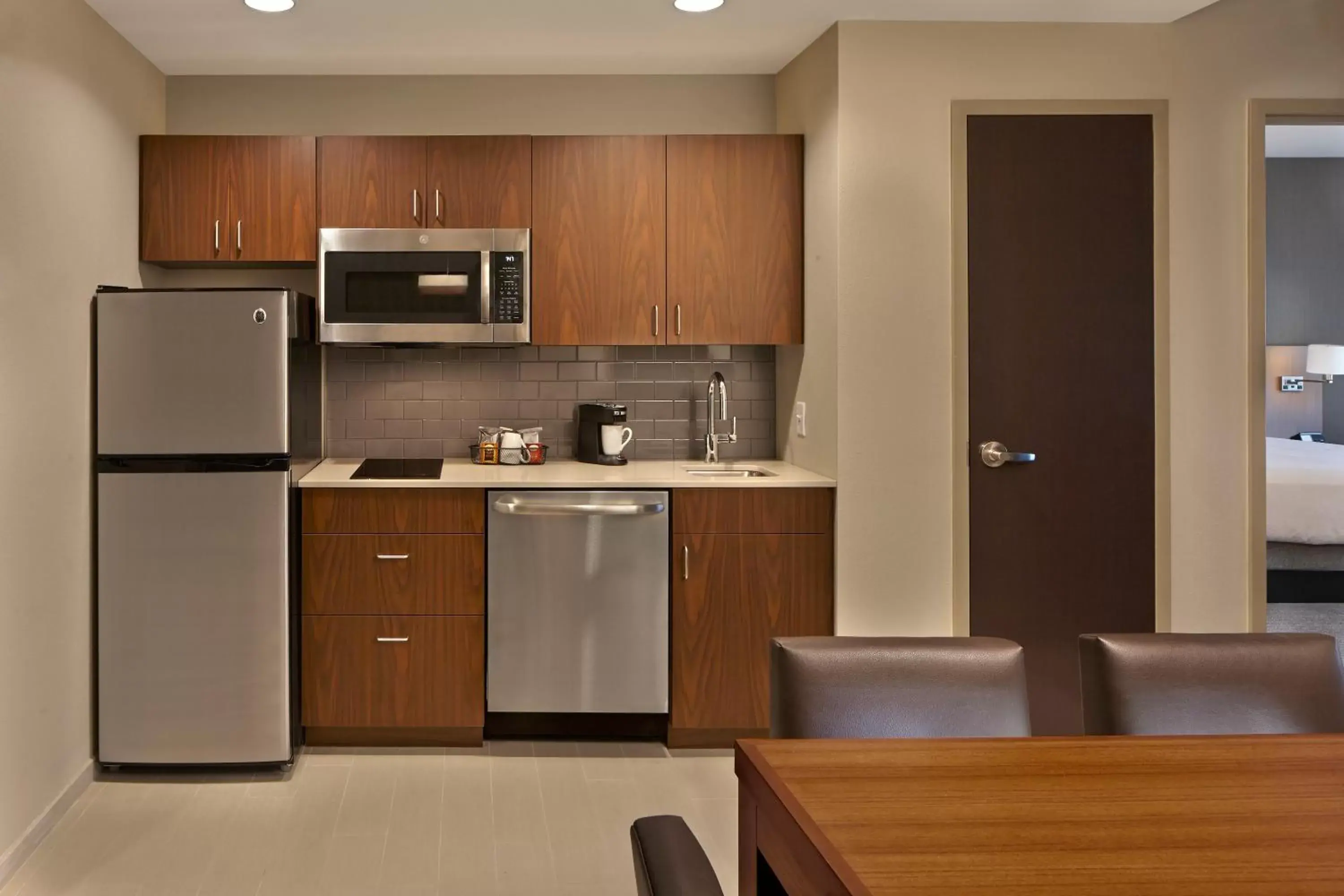 Kitchen or kitchenette, Kitchen/Kitchenette in Hyatt Place Warwick/Providence Airport