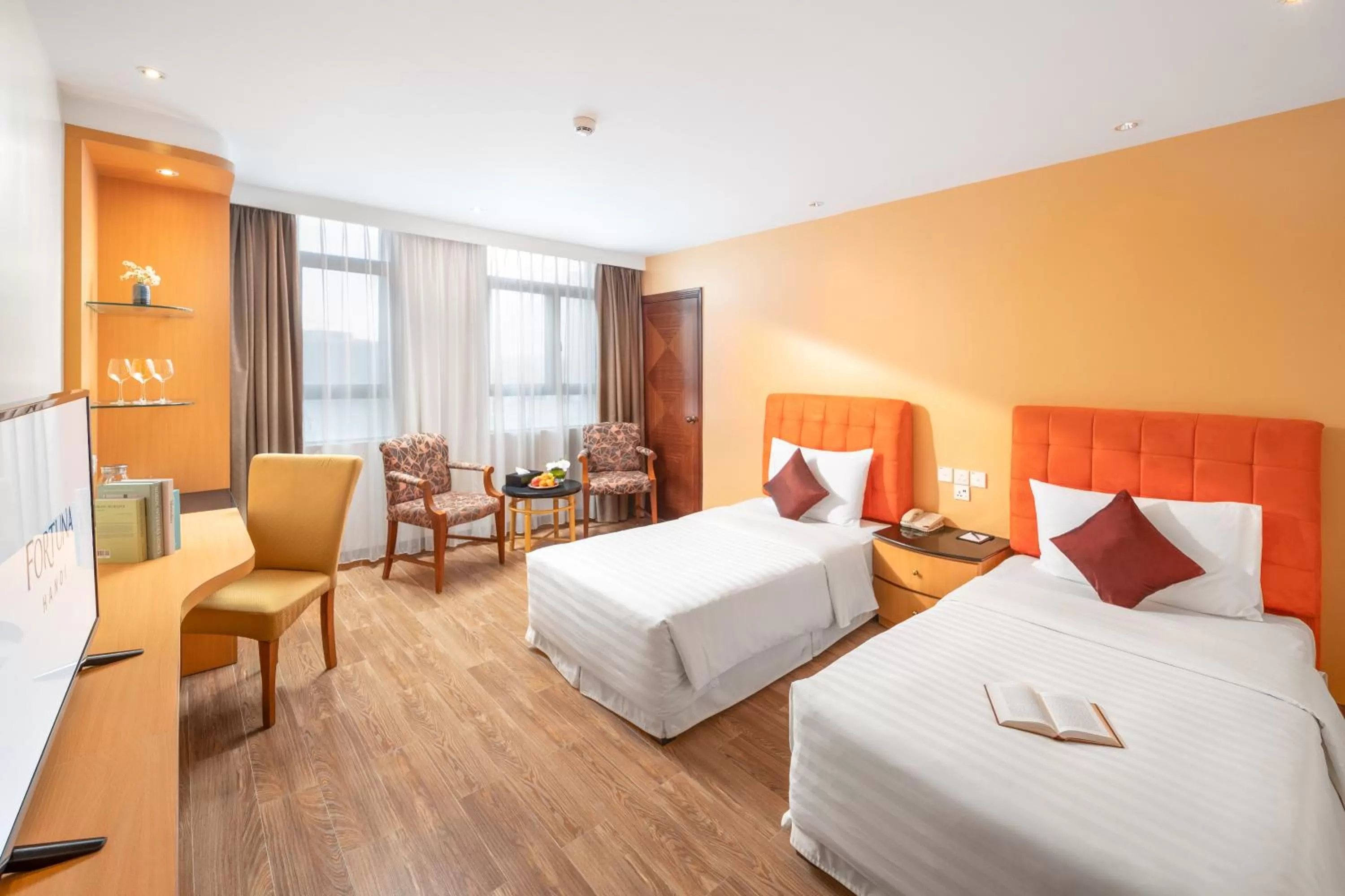 Bedroom, Bed in Fortuna Hotel Hanoi