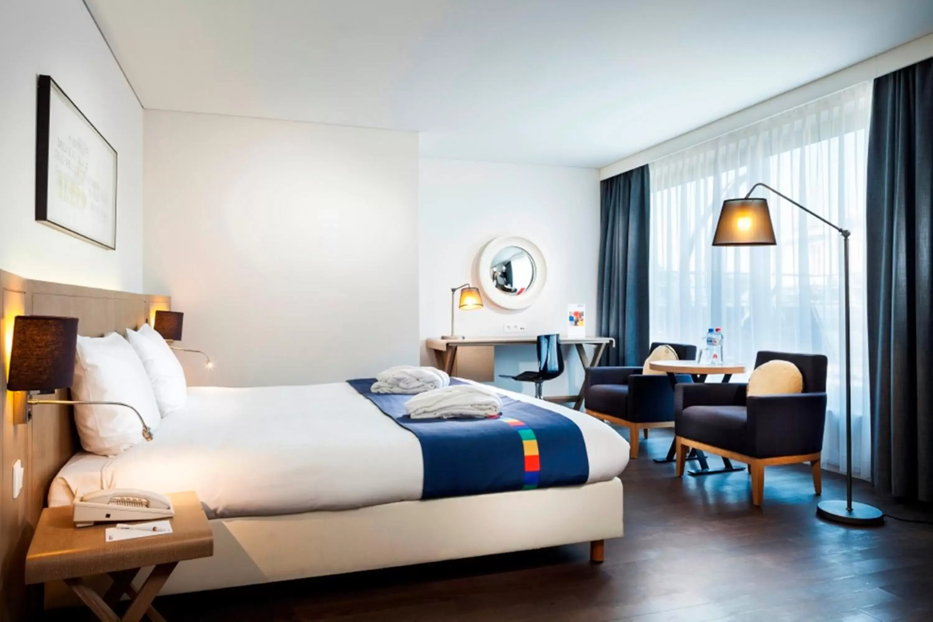 Photo of the whole room, Bed in Park Inn by Radisson Antwerpen