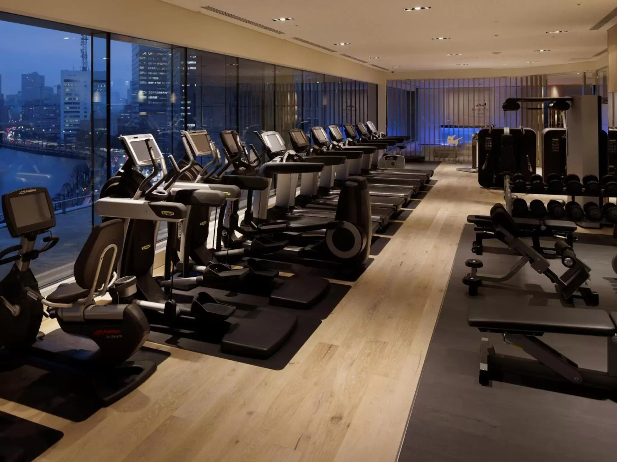 Fitness centre/facilities, Fitness Center/Facilities in Palace Hotel Tokyo