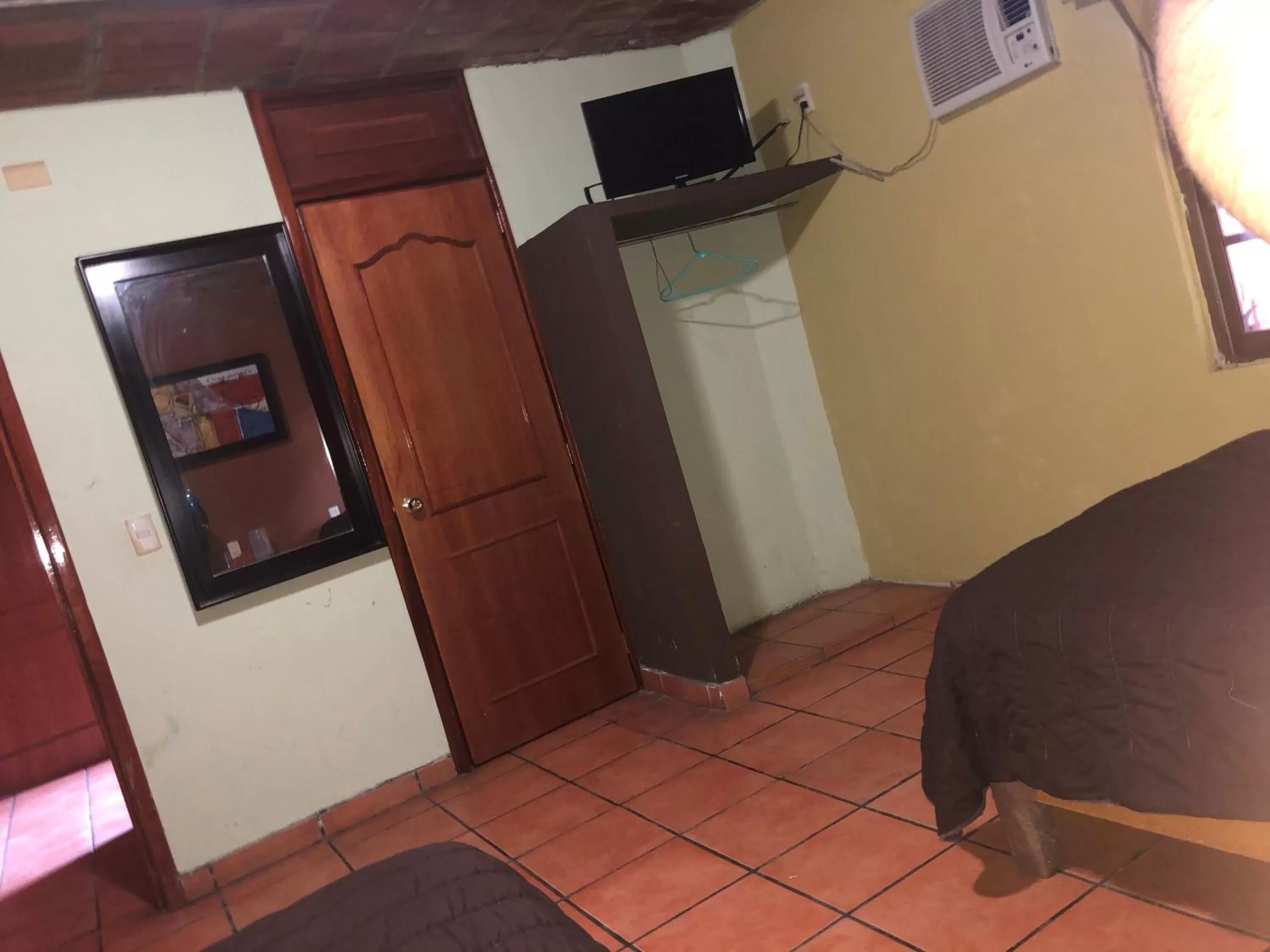 TV/Entertainment Center in Hotel Hacienda el Ceboruco