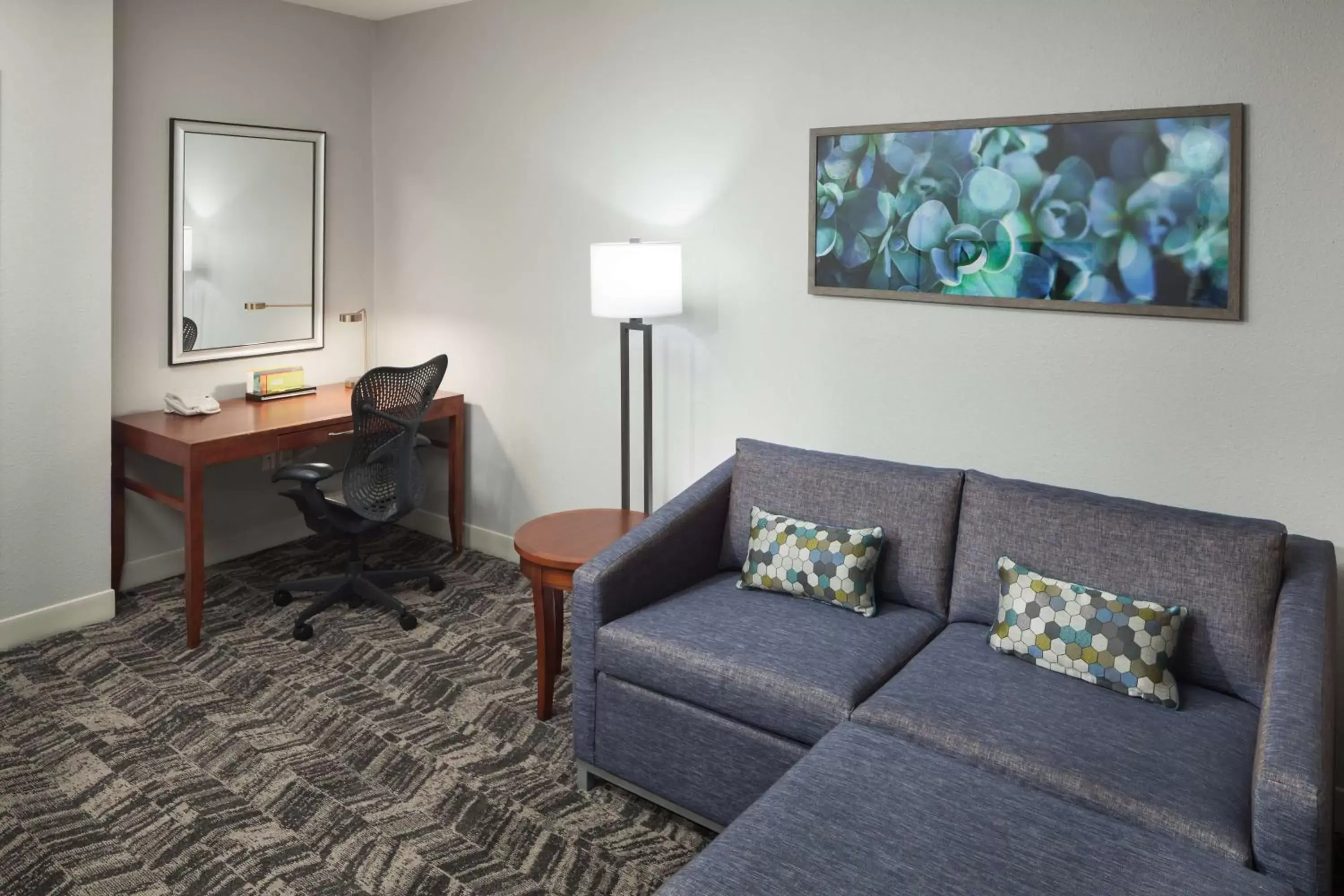 Bedroom, Seating Area in Hilton Garden Inn Tucson Airport