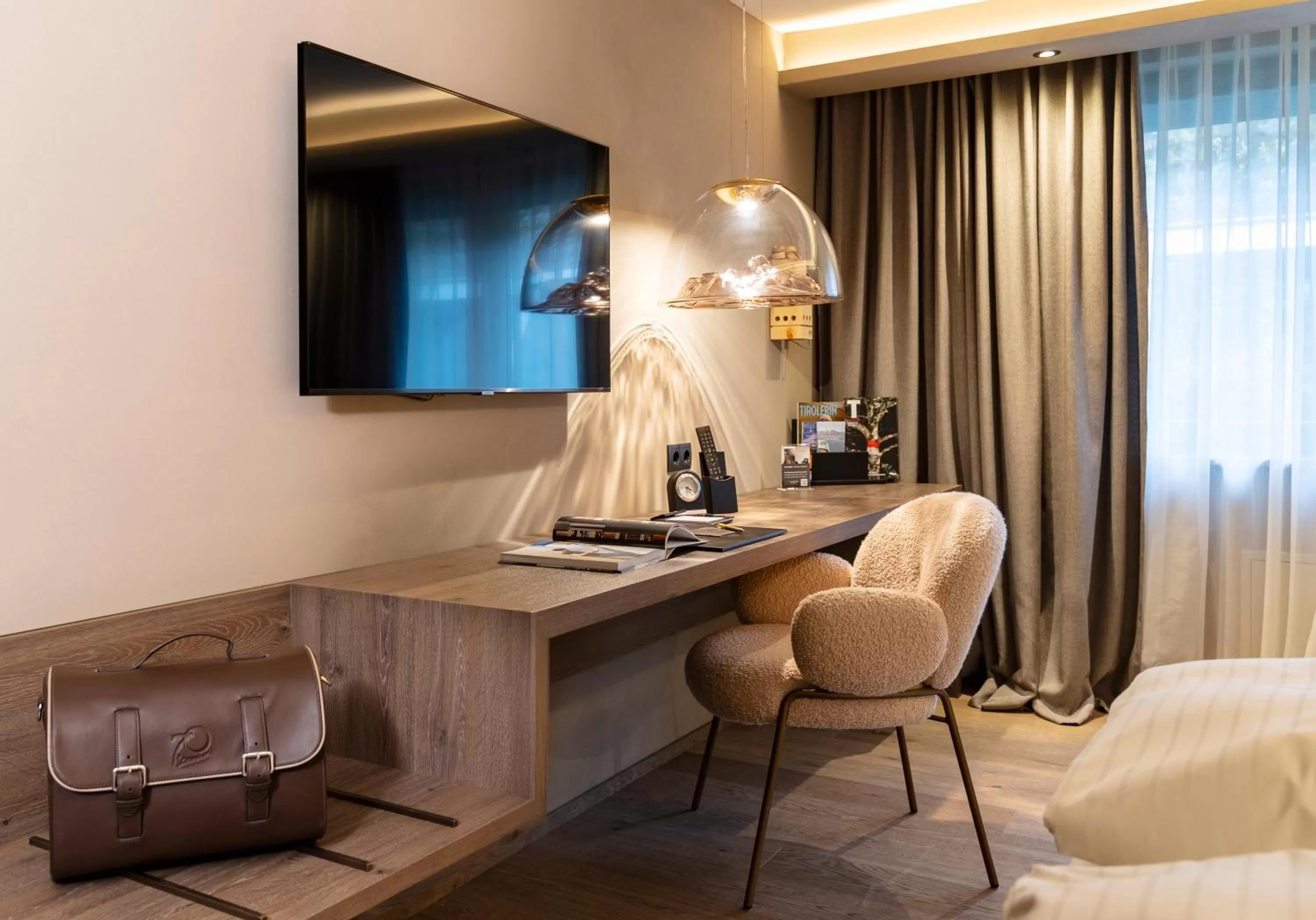 TV and multimedia in Hotel Innsbruck