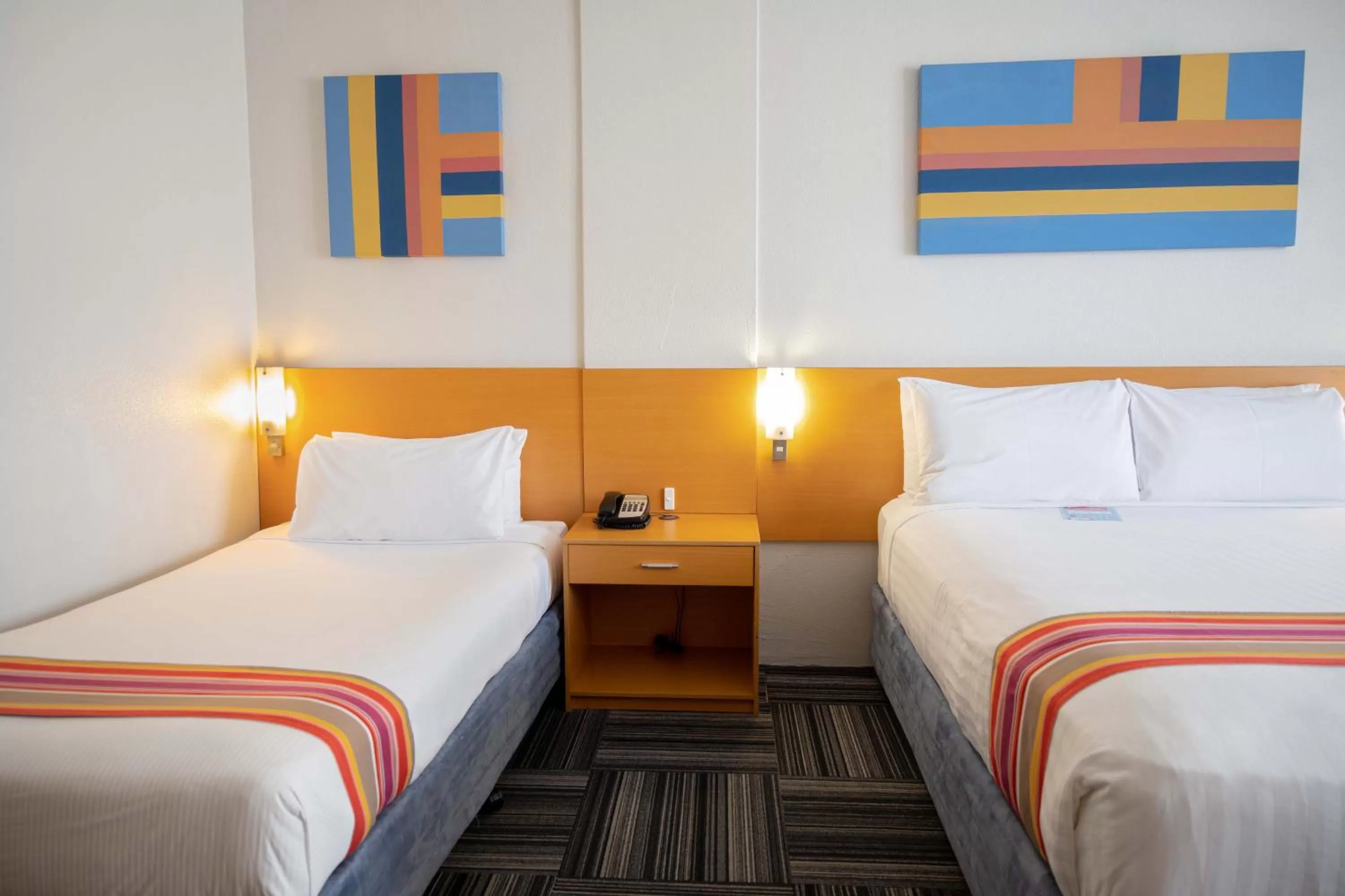 Bedroom, Bed in Paradise Resort Gold Coast