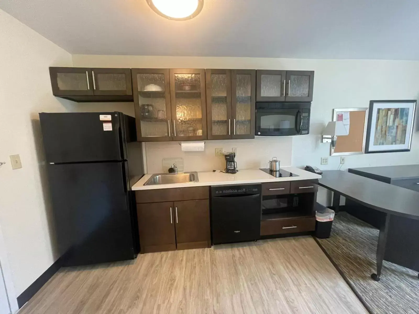 Kitchen or kitchenette, Kitchen/Kitchenette in Candlewood Suites Secaucus, an IHG Hotel