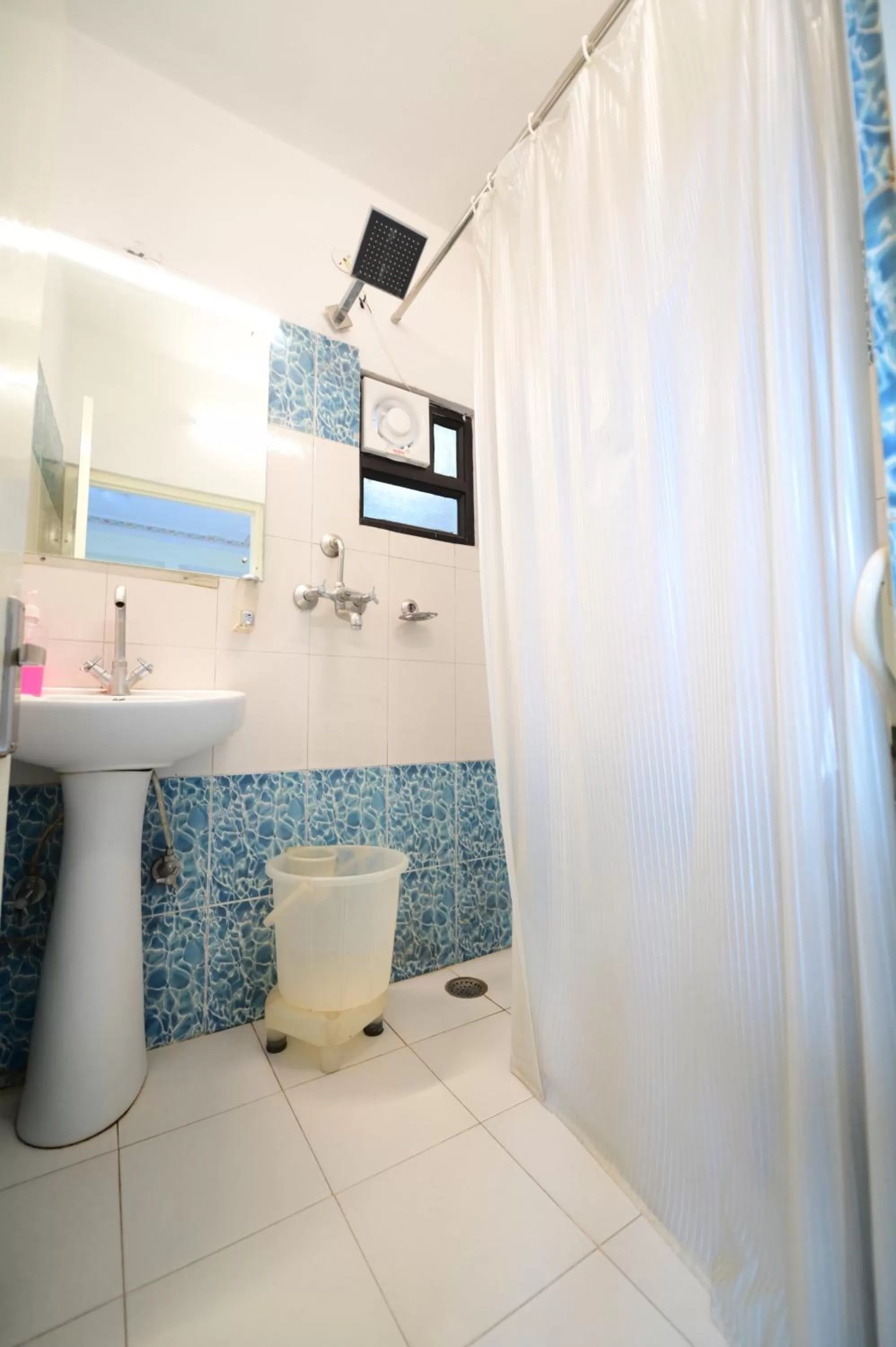 Shower in Chitra Katha - A Story Per Stay