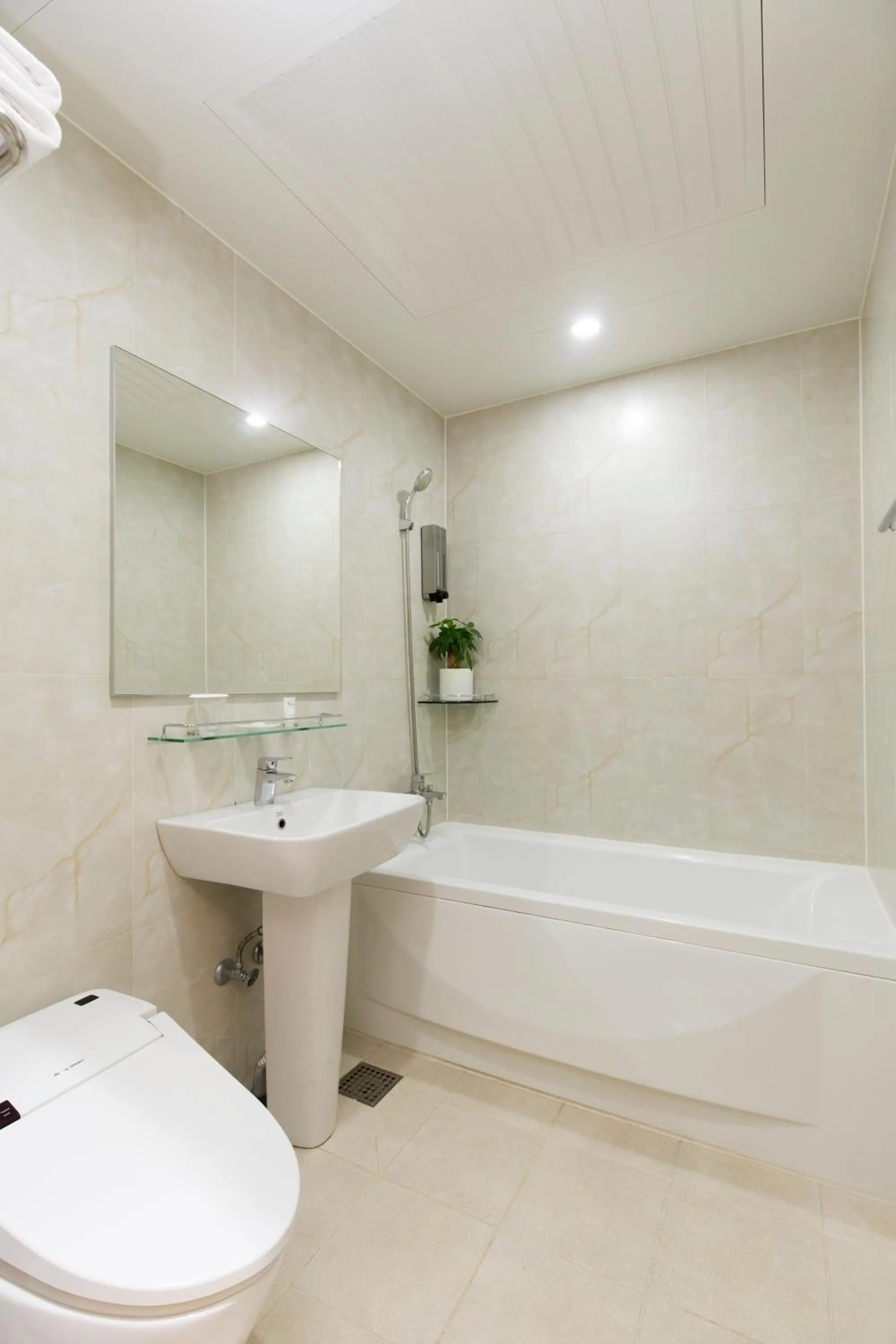 Bathroom in Hotel Nafore