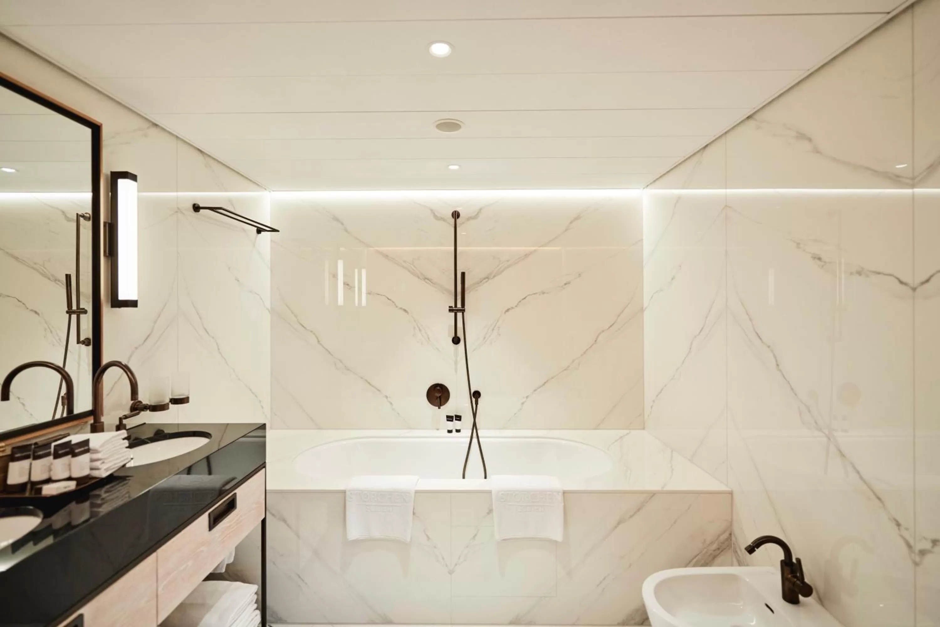 Bathroom in Storchen Zürich - Lifestyle Boutique Hotel