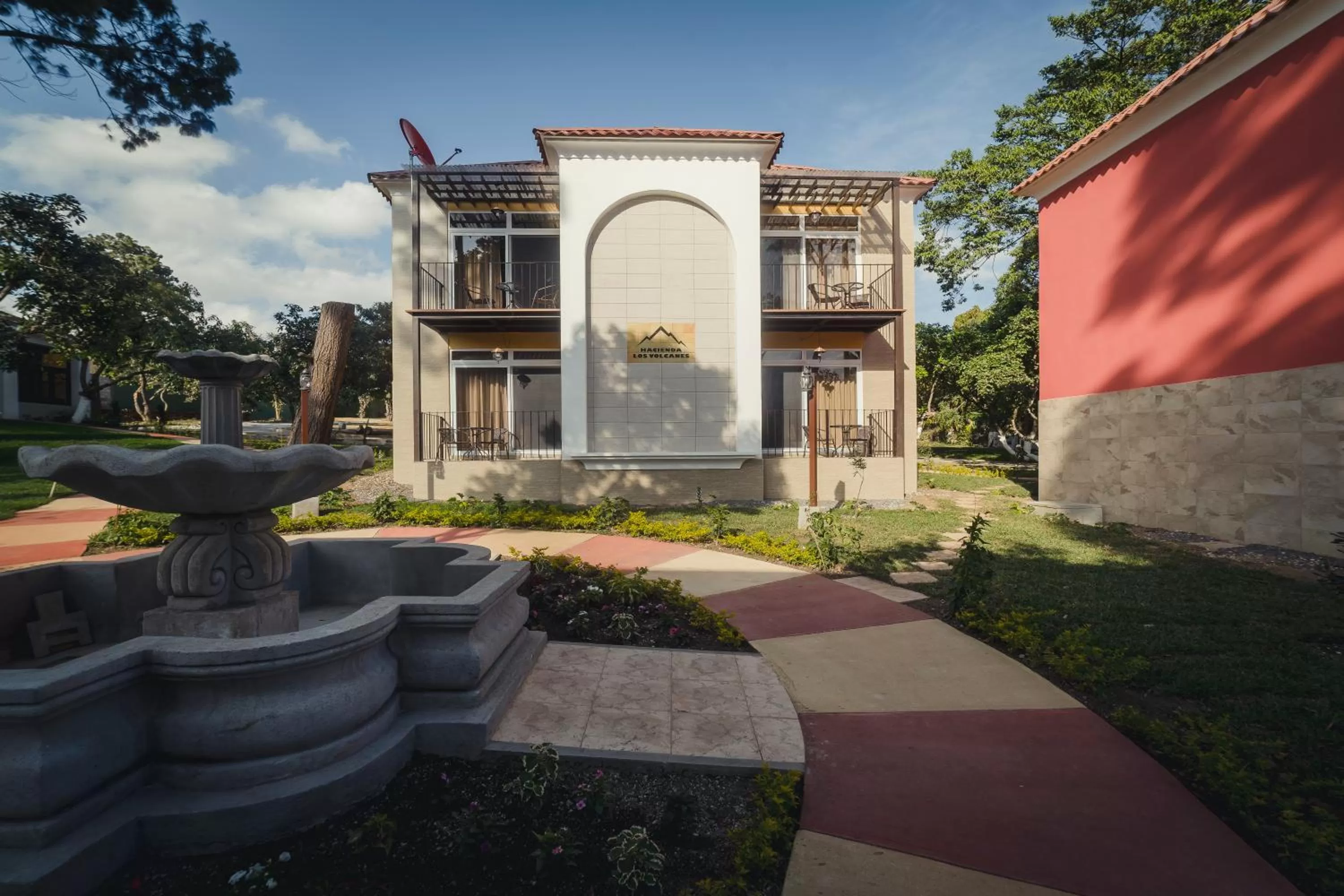 Property Building in HOTEL Y RESTAURANTE HACIENDA LOS VOLCANES
