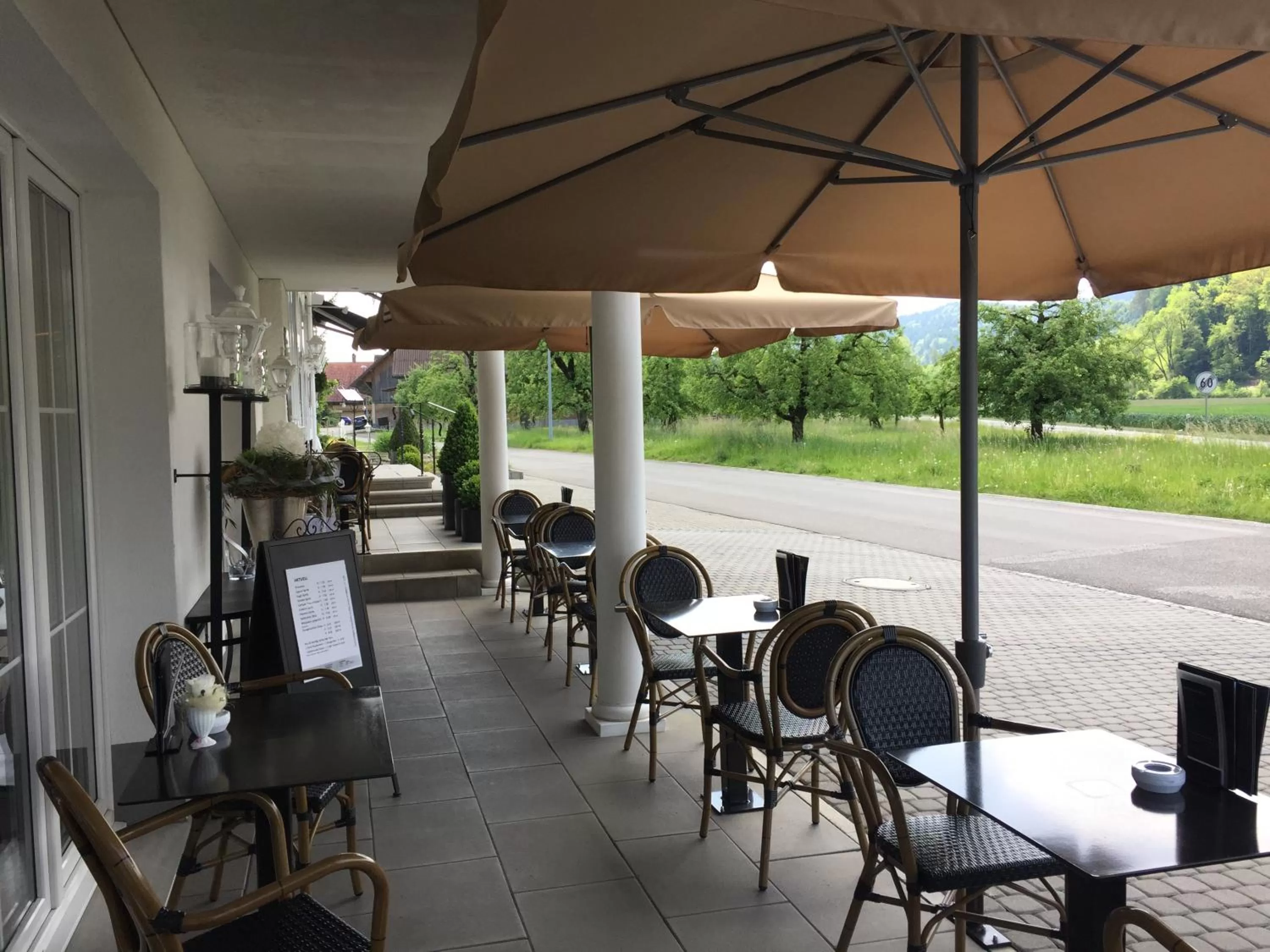 Garden, Restaurant/Places to Eat in Landcafe mit Mini Hotel