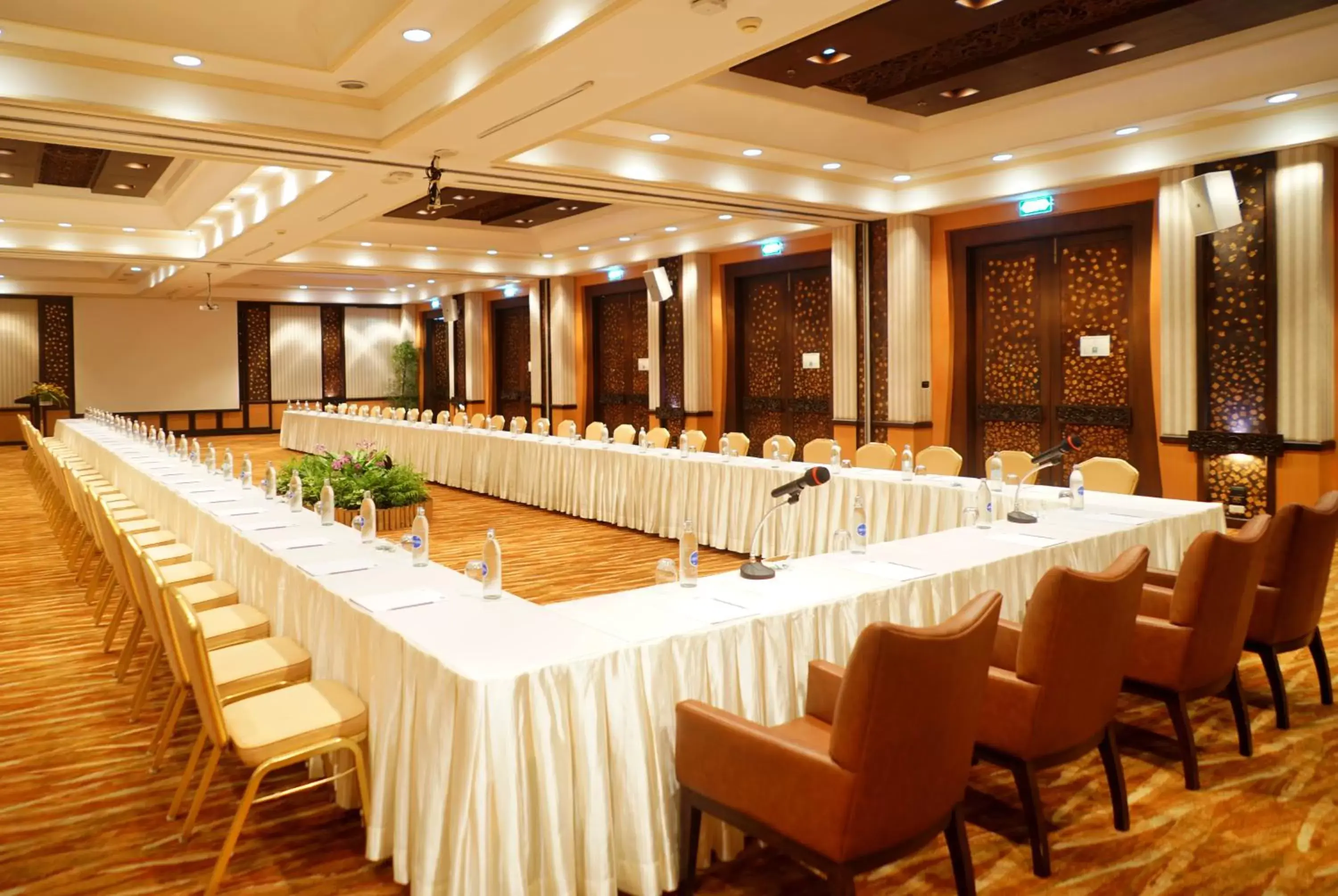 Meeting/conference room in Holiday Inn Resort Phuket, an IHG Hotel