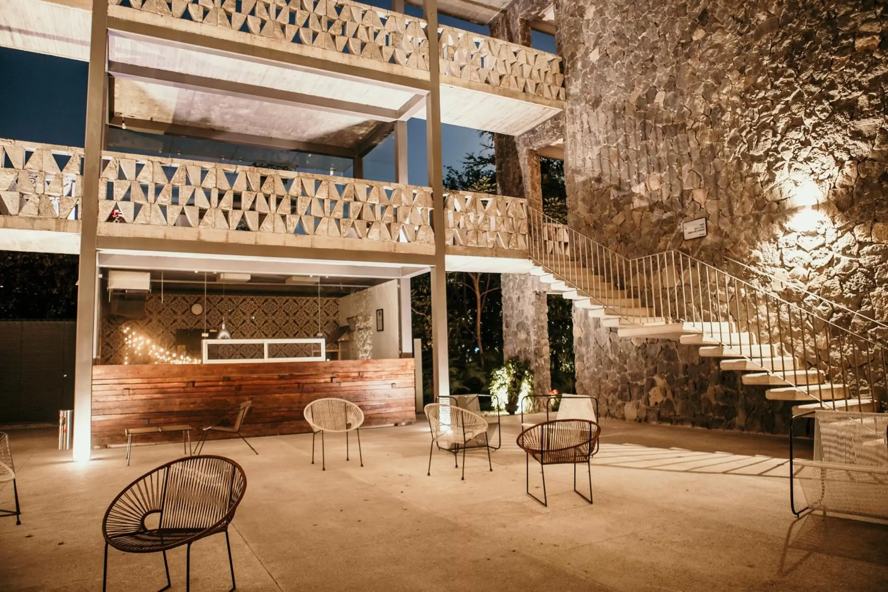 Lobby or reception, Restaurant/Places to Eat in Huayacán Cuernavaca Curamoria Collection
