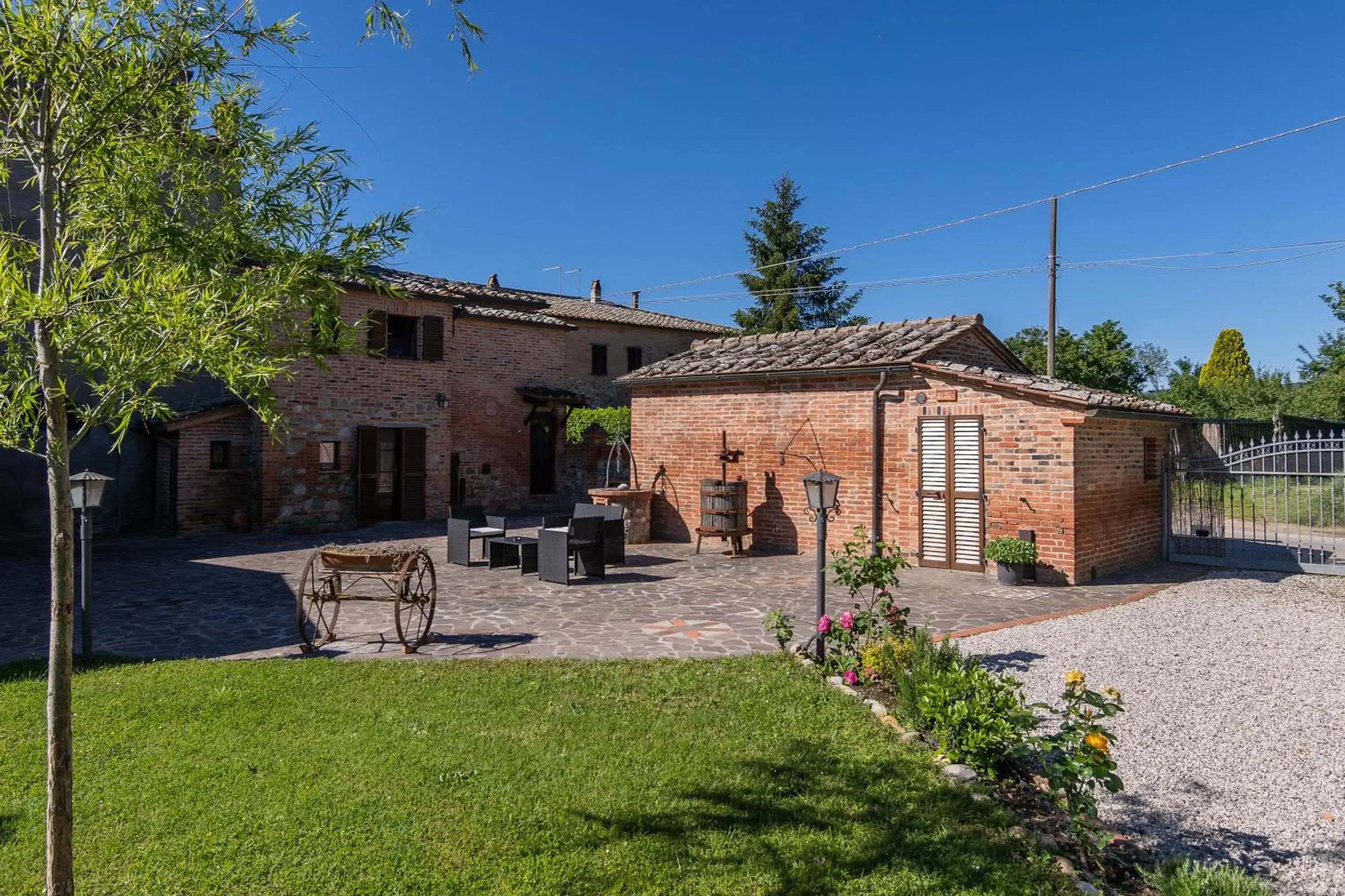 Garden, Property Building in Borgo Terrosi