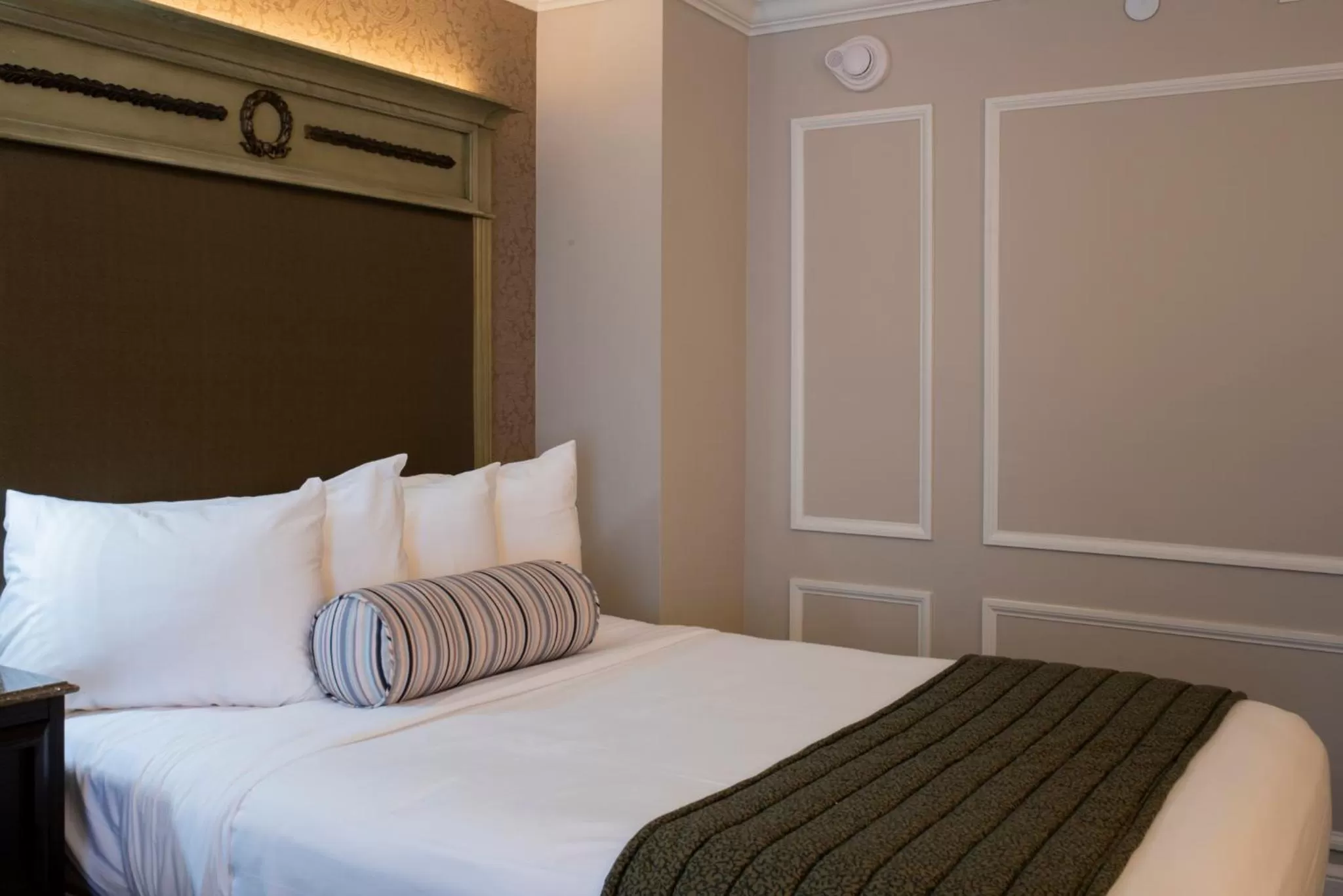 Bed in Hotel St. Marie