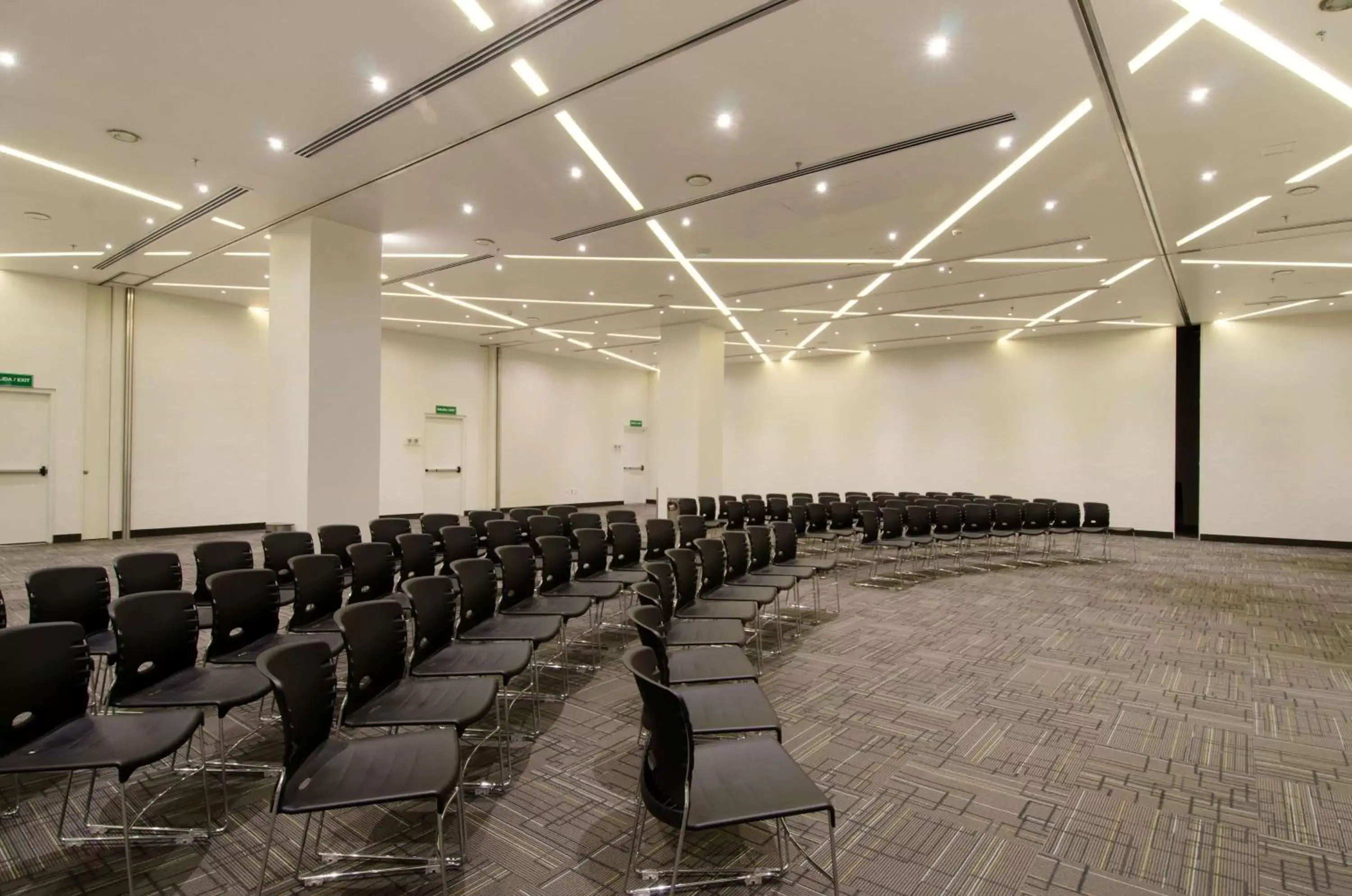 Meeting/conference room in Ramada Encore by Wyndham San Luis Potosi