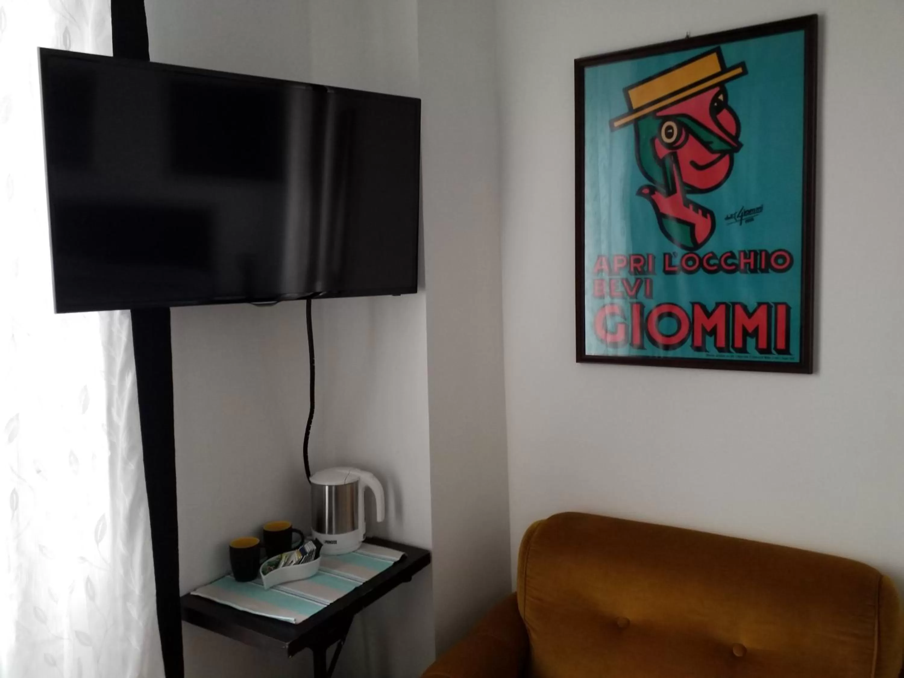 TV/Entertainment Center in B&B Universo Pattarone