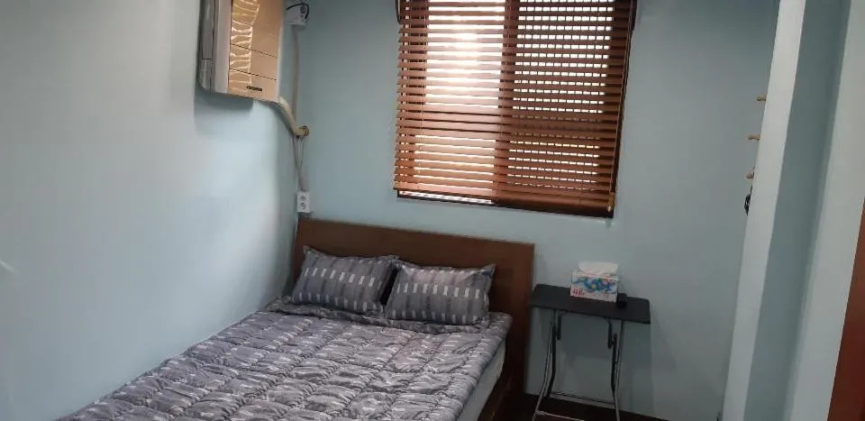 Bedroom, Bed in Kimstay 9