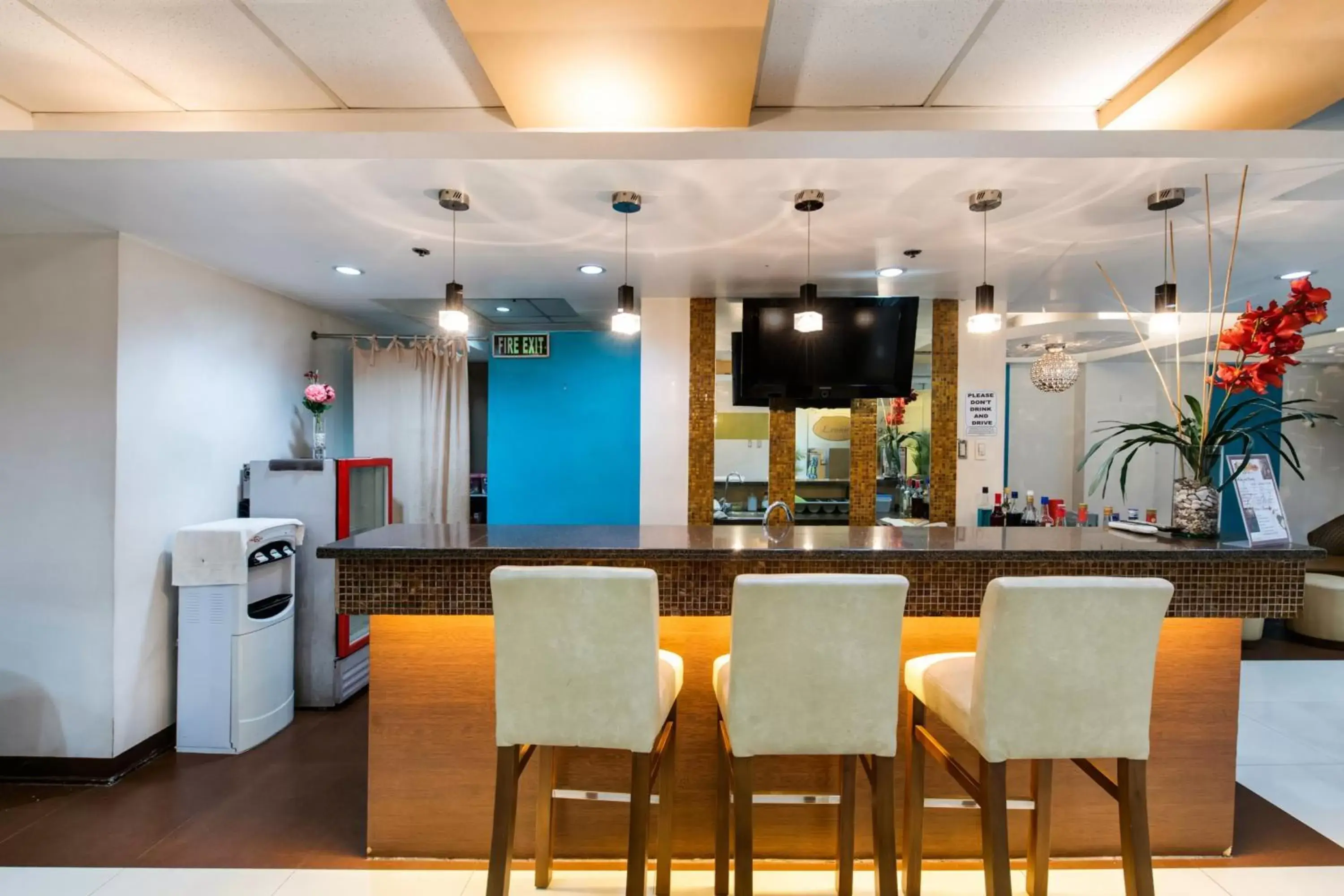 Lounge or bar in Festive Hotel Makati Lounge or bar in Festive Hotel Makati