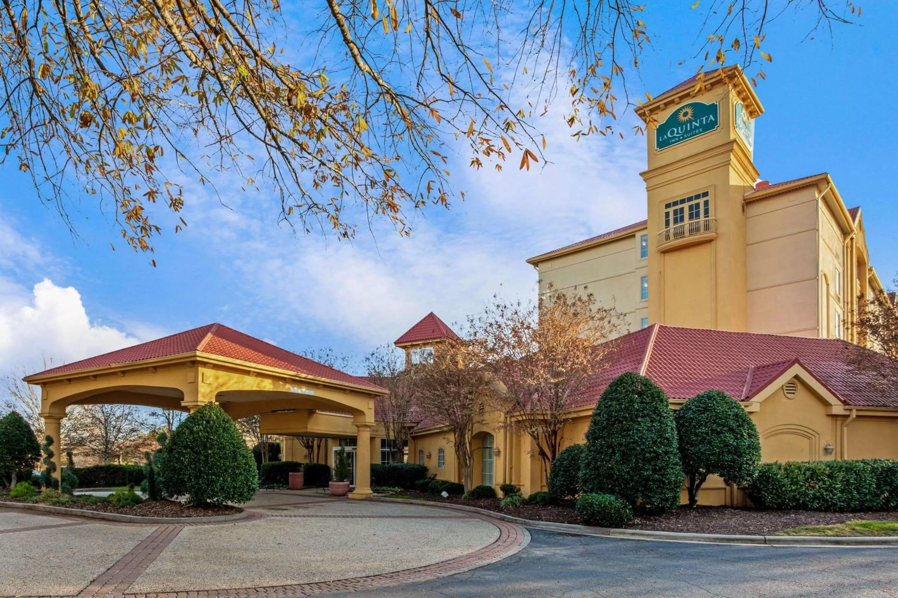 Property building in La Quinta by Wyndham Winston-Salem