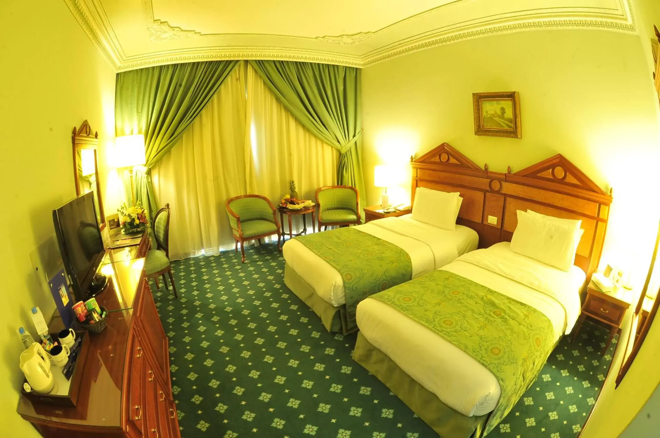 Photo of the whole room, Bed in Serenada Golden Palace - Boutique Hotel