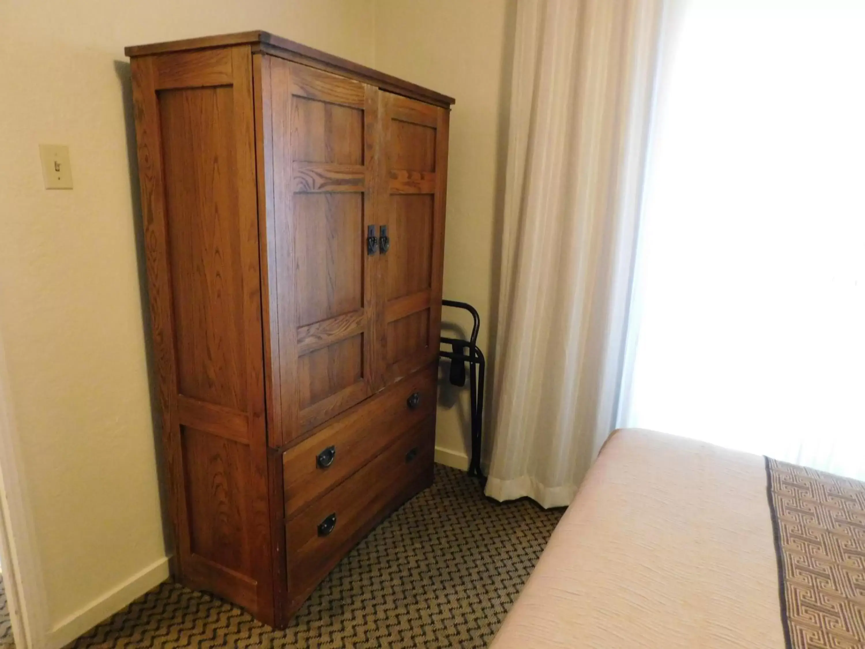 Decorative detail, Bed in Capitola Venetian Hotel