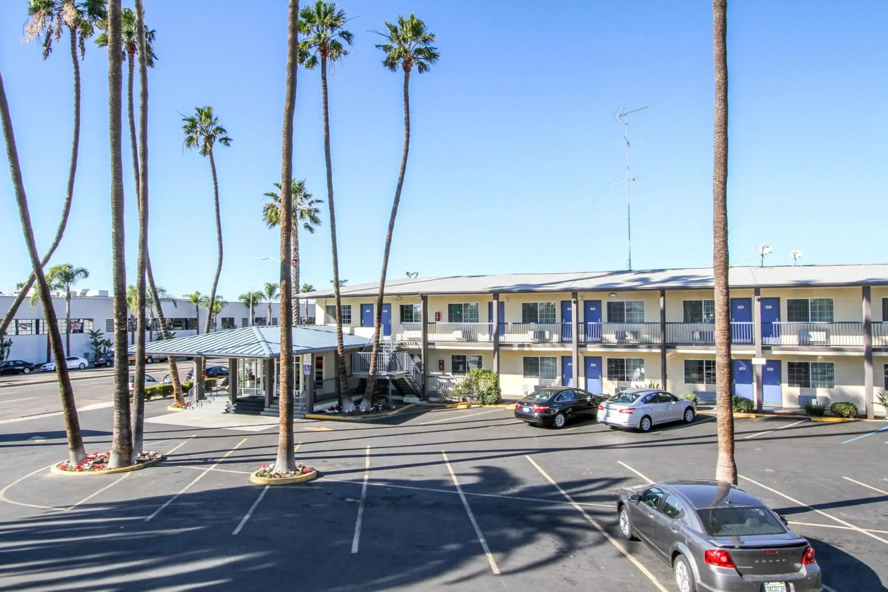 Property building in Motel 6 San Diego Airport/Harbor