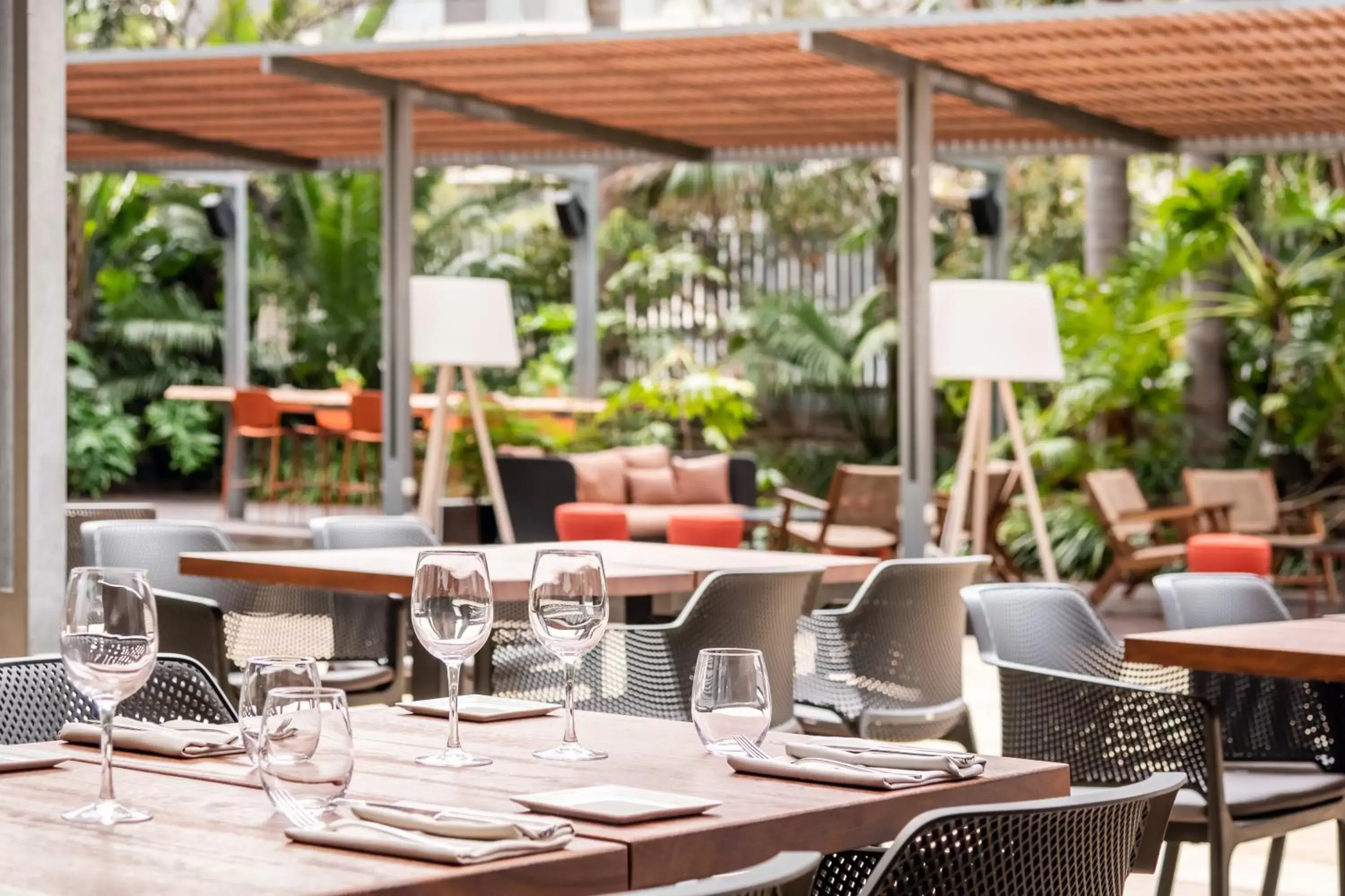 Balcony/Terrace, Restaurant/Places to Eat in Hotel SB Diagonal Zero 4 Sup