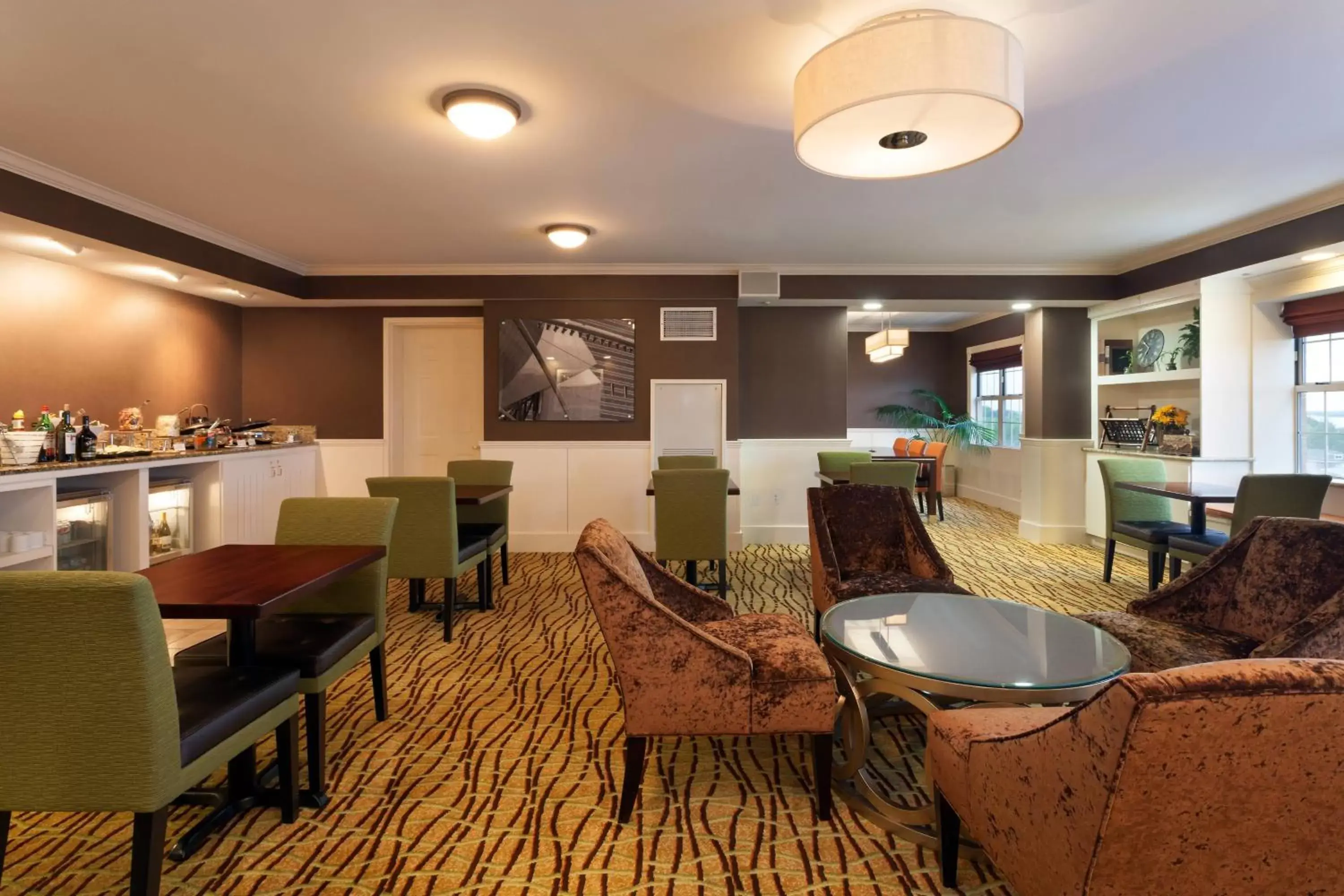 Lounge or bar, Restaurant/Places to Eat in Chicago Marriott Midway