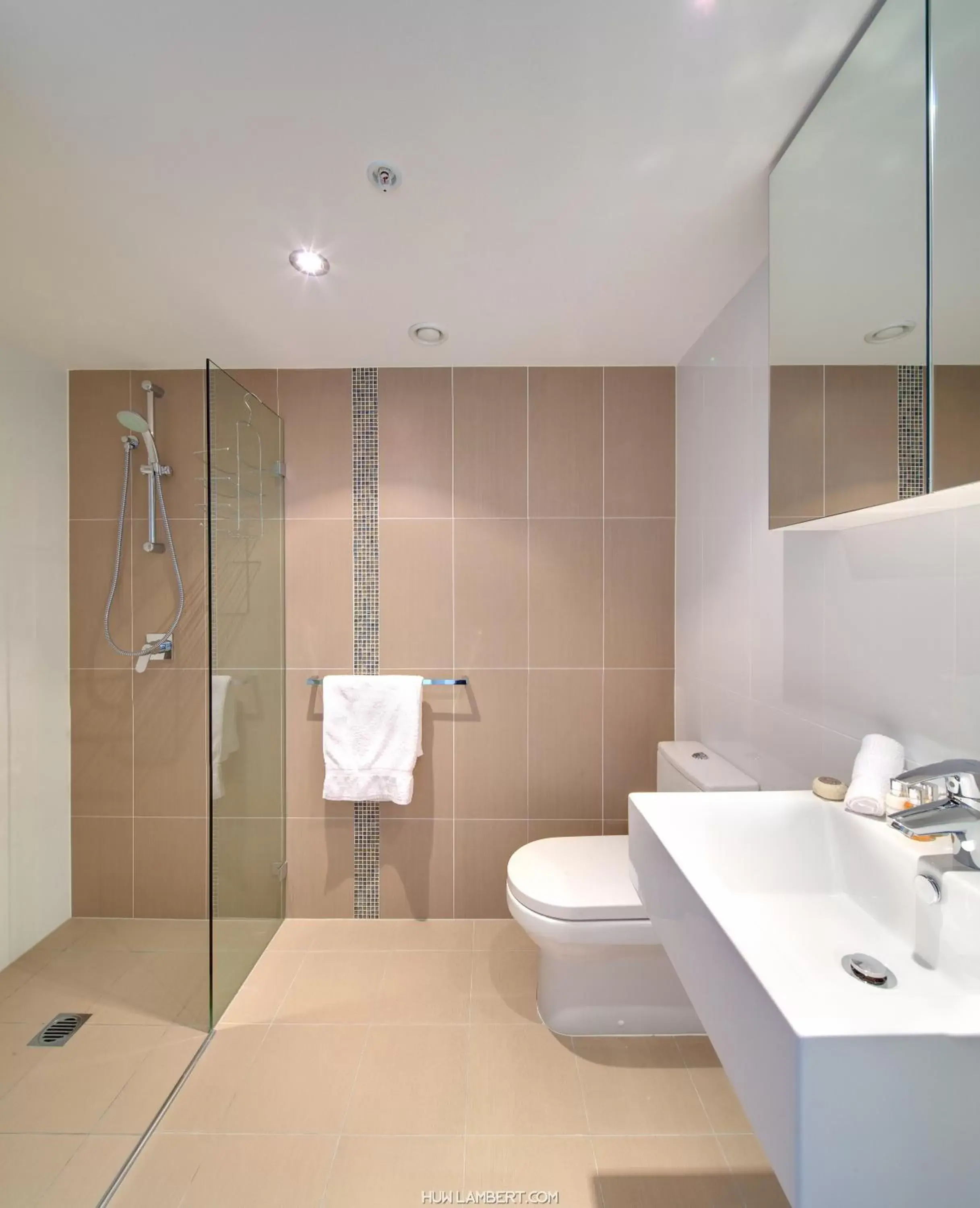 Bathroom in Zara Tower – Luxury Suites and Apartments