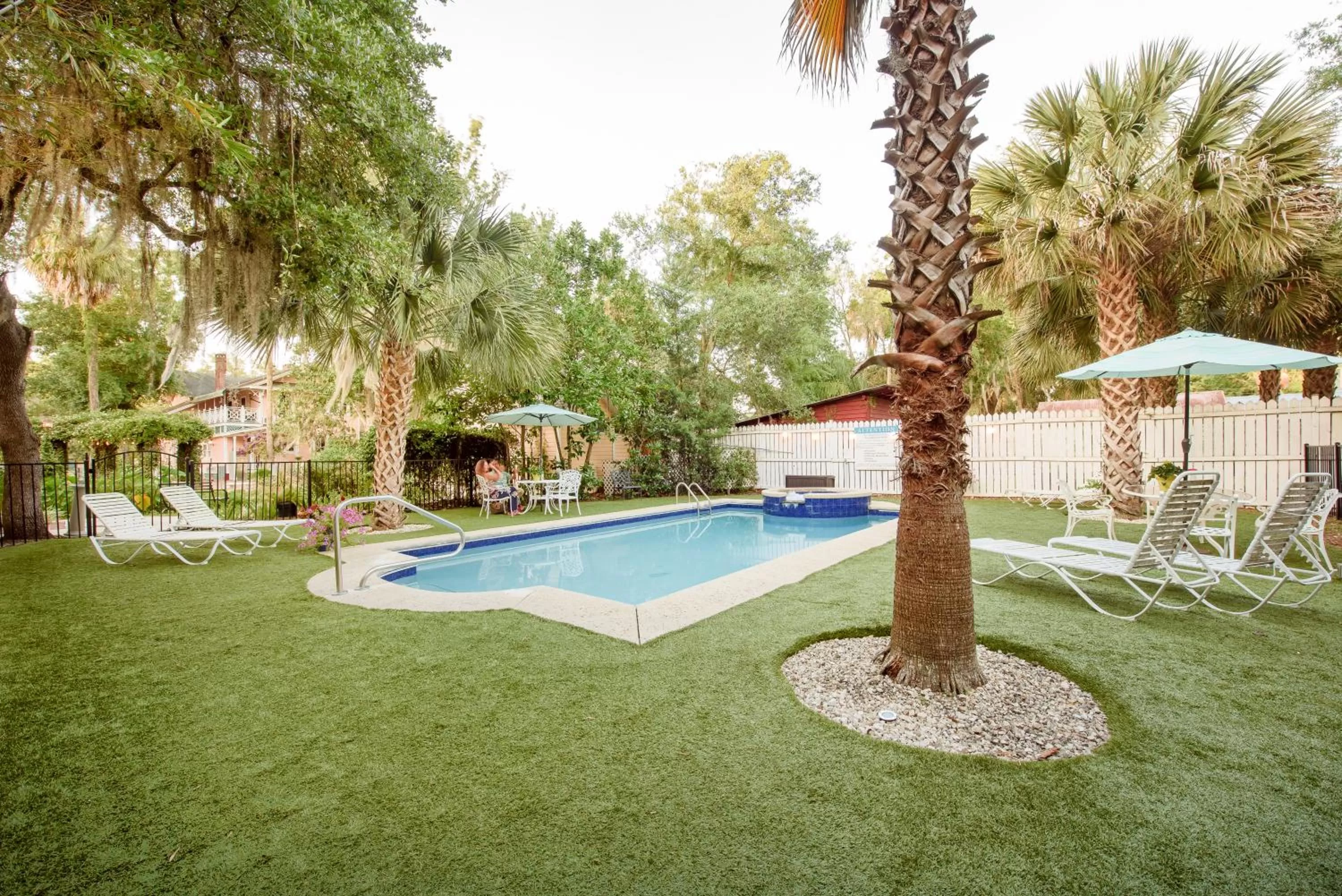 Hot Tub in Sweetwater Branch Inn