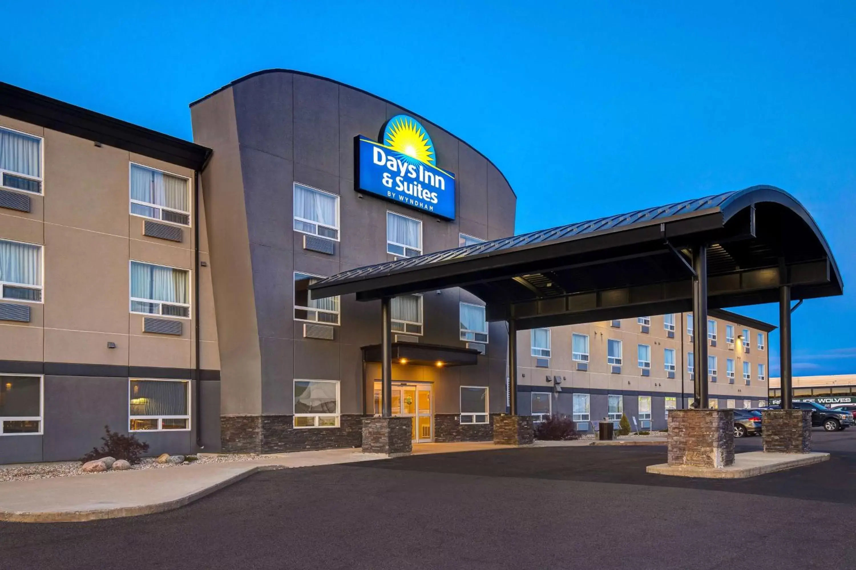 Property building in Days Inn & Suites by Wyndham Yorkton Property building in Days Inn & Suites by Wyndham Yorkton