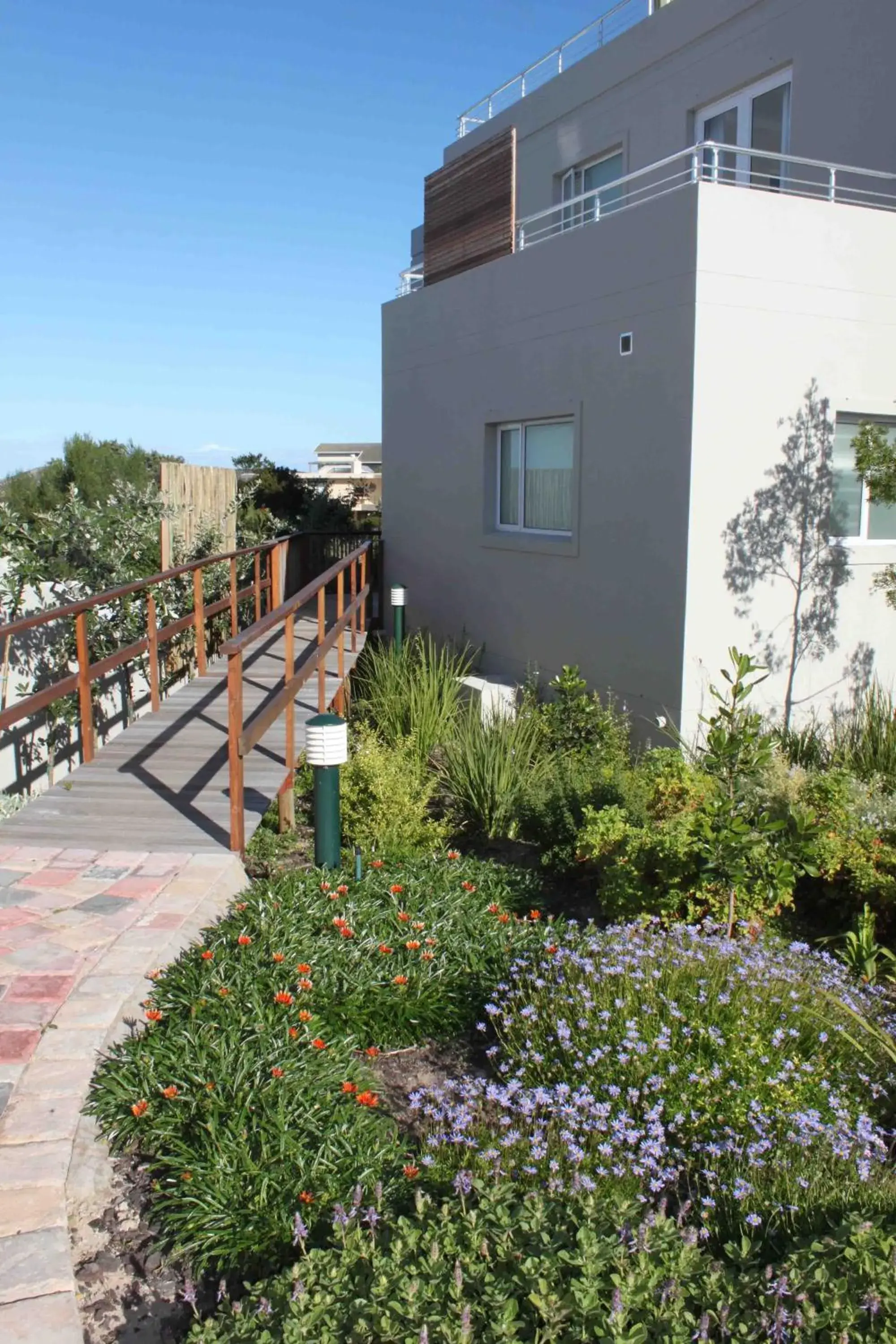 Facade/entrance, Property Building in Robberg Beach Lodge - Lion Roars Hotels & Lodges