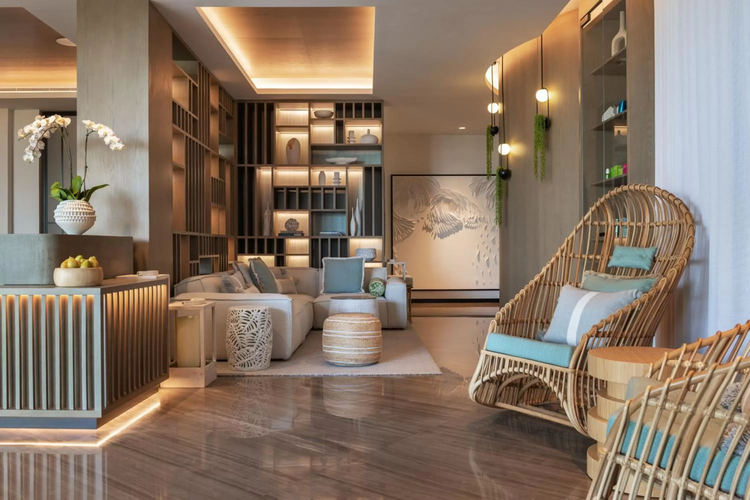 Lounge or bar, Seating Area in Le Royal Meridien Beach Resort & Spa Dubai
