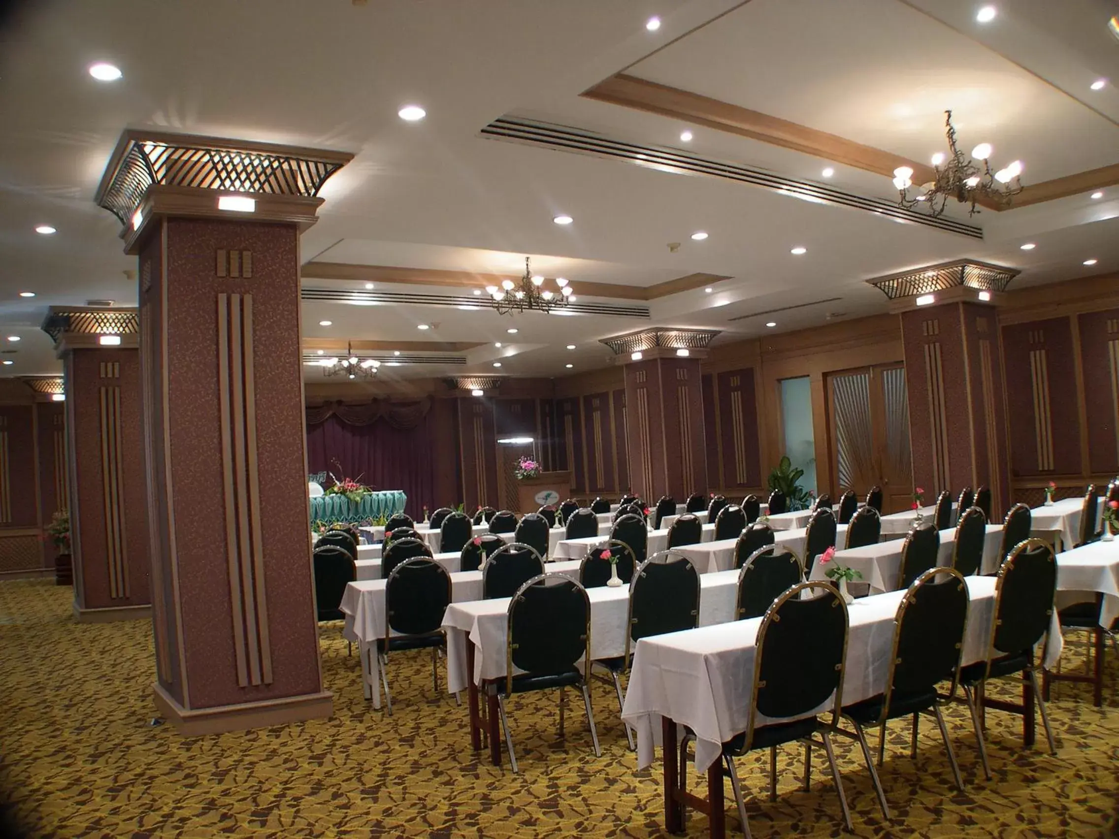 Meeting/conference room in Long Beach Cha-Am Hotel