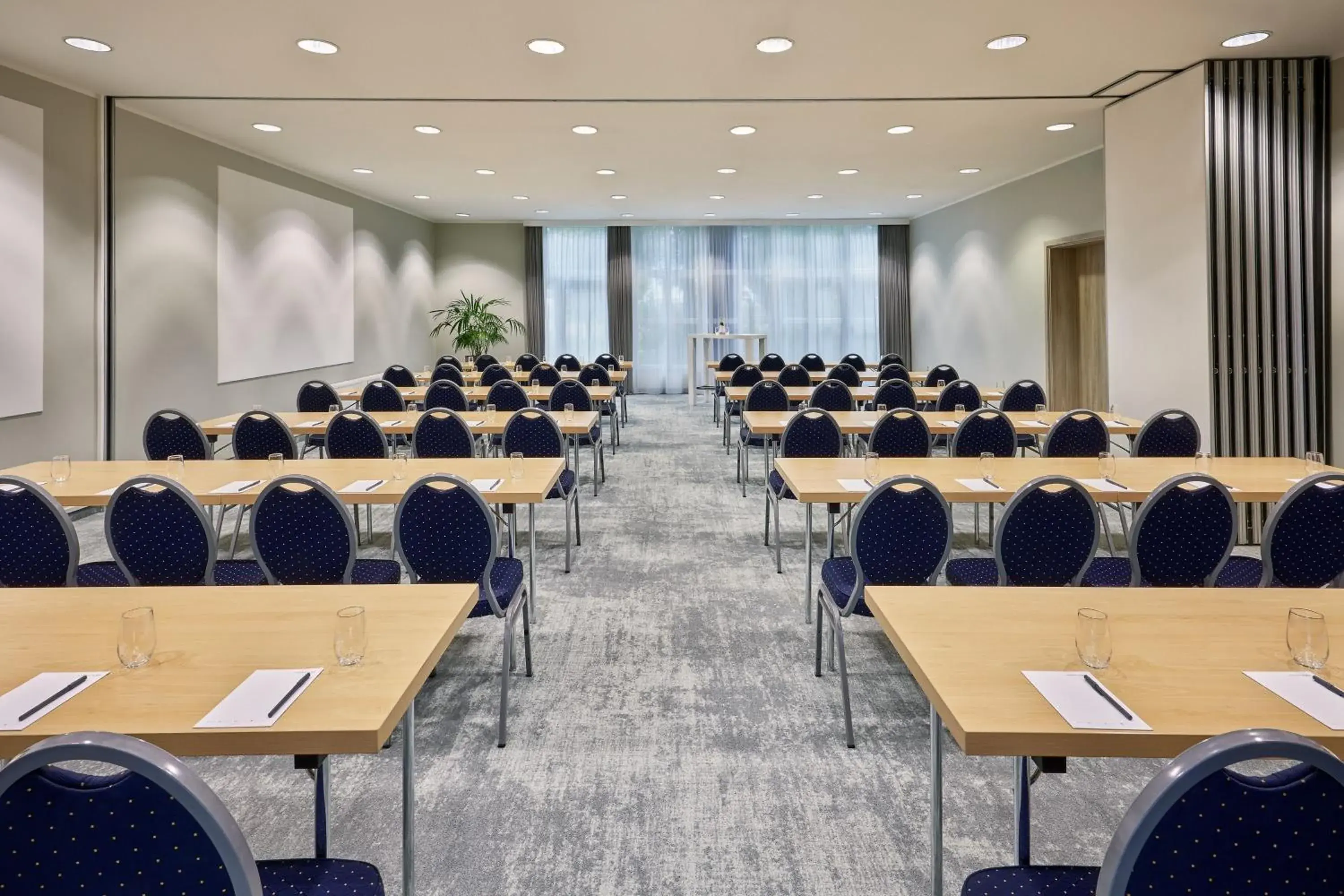 Meeting/conference room in Courtyard by Marriott Dortmund