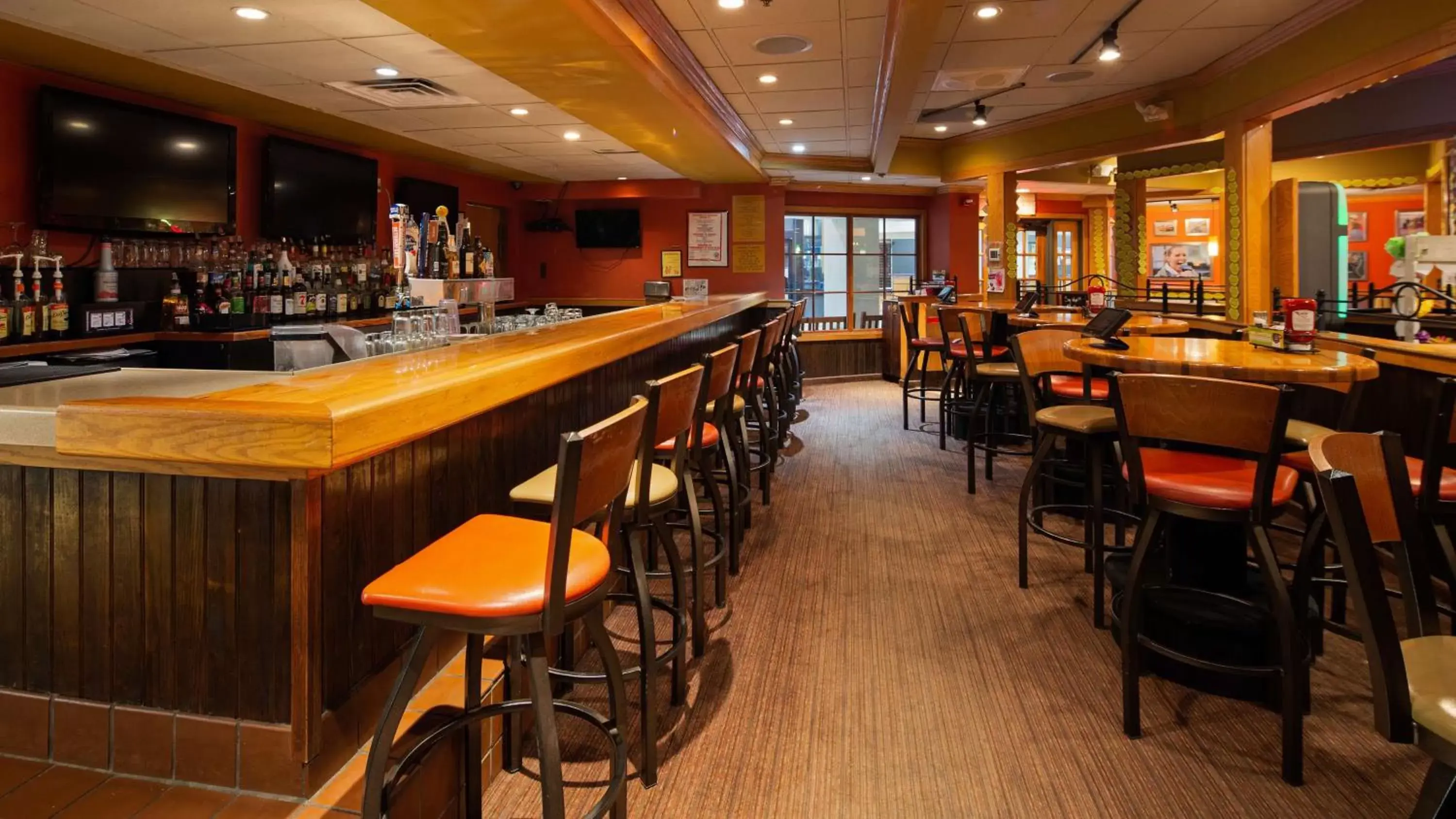 Lounge or bar, Restaurant/Places to Eat in Best Western Plus York Hotel and Conference Center
