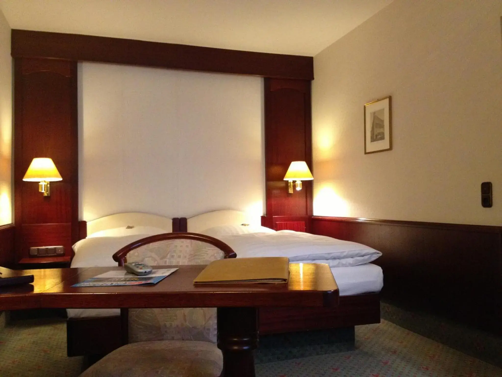 Photo of the whole room, Bed in Hotel Imperial