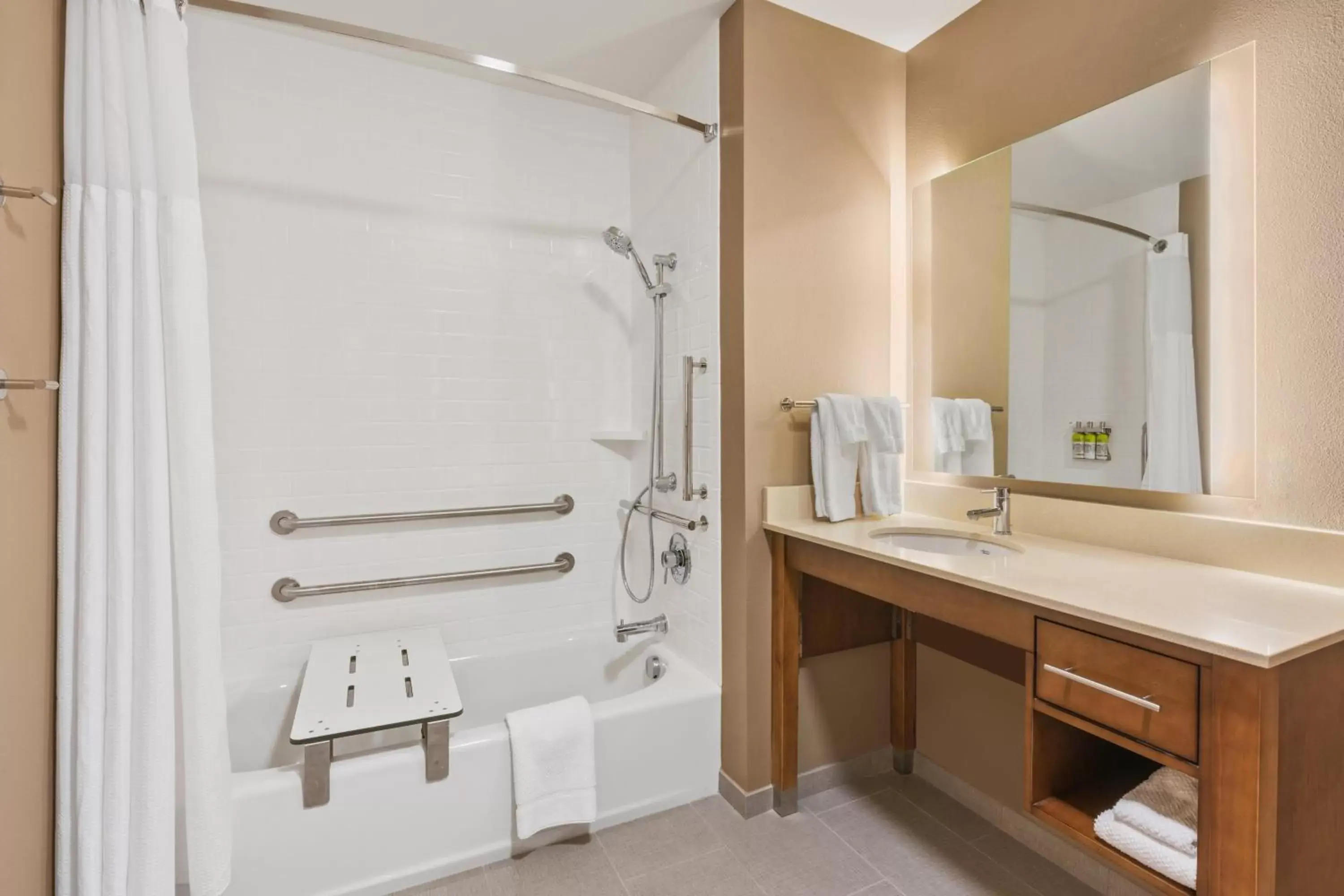 Photo of the whole room, Bathroom in Staybridge Suites - Orenco Station, an IHG Hotel