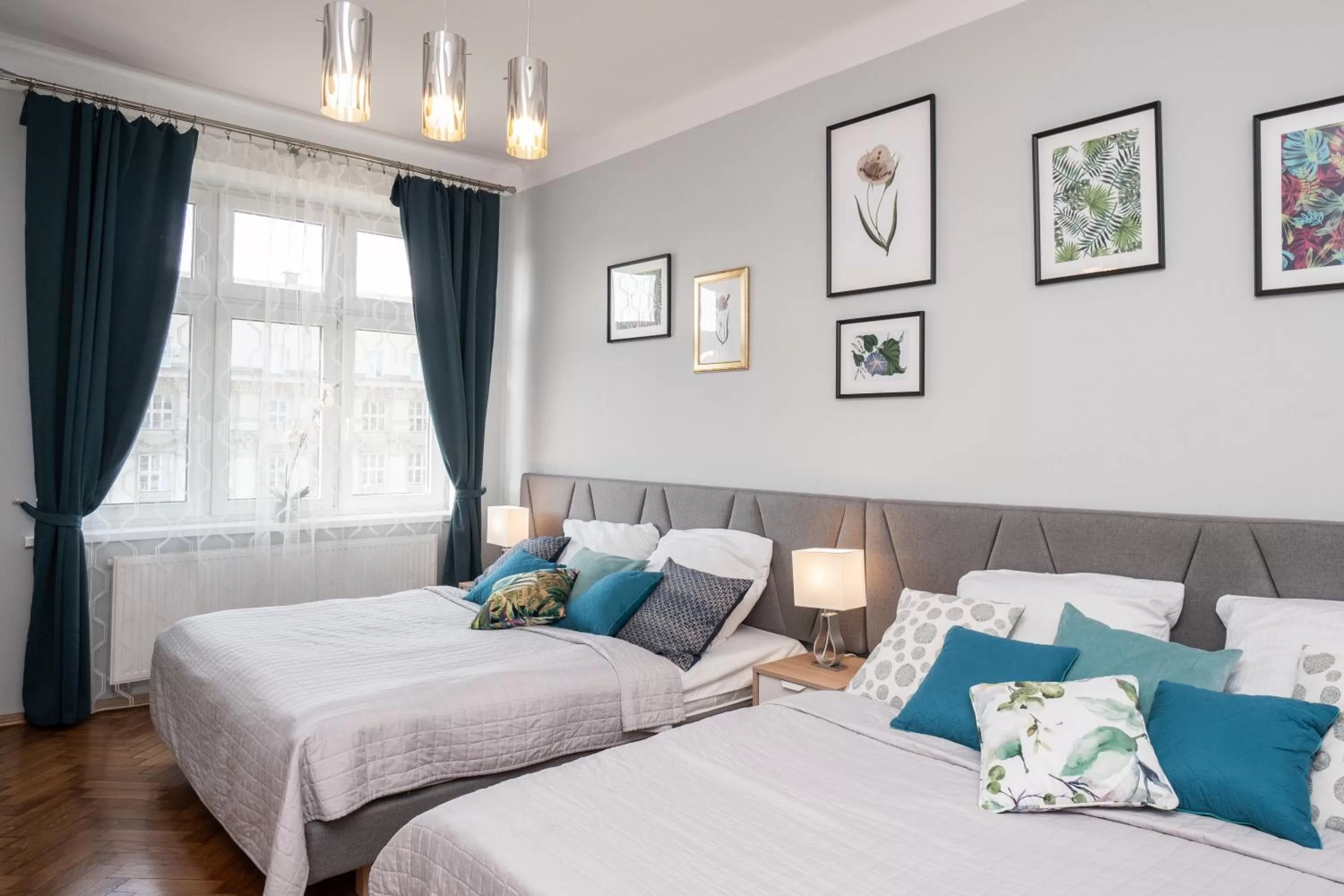 Premium One-Bedroom Suite with Old Town View - 60m2 in Wawel Boutique Residence - Krakow Old Town