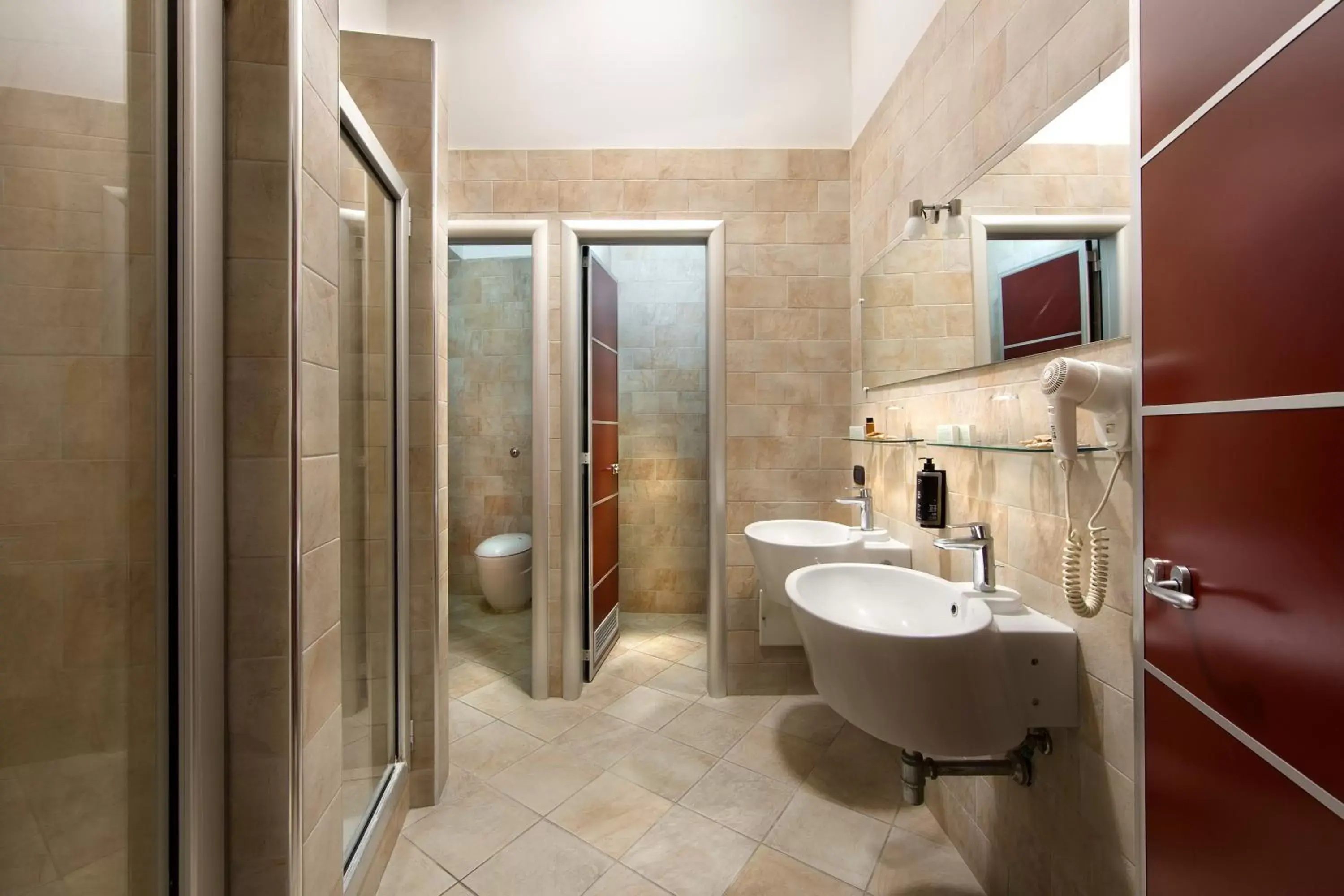 Bathroom in Hotel Diamond