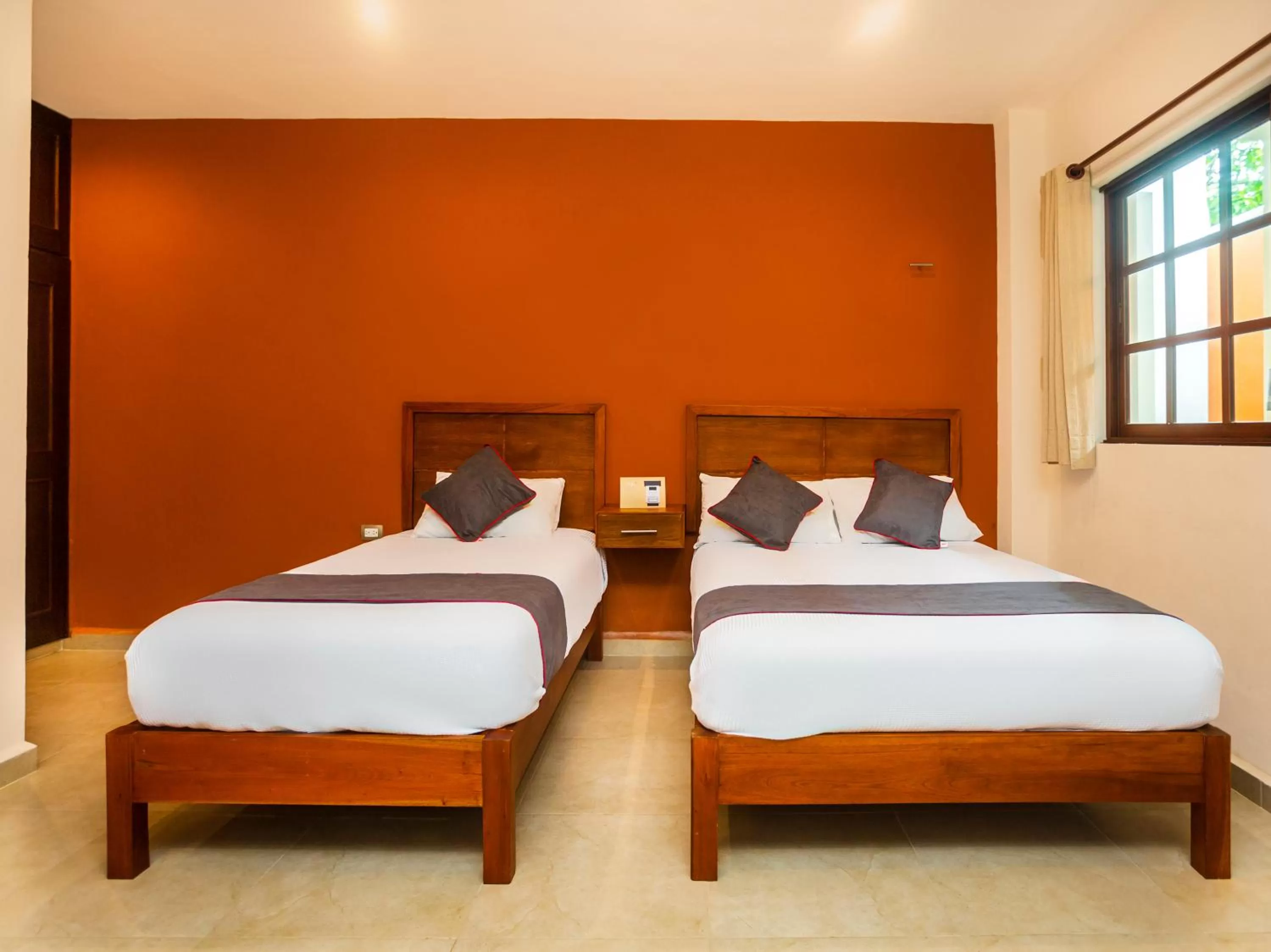 Bedroom, Bed in Hotel Beach Don Gonzalo