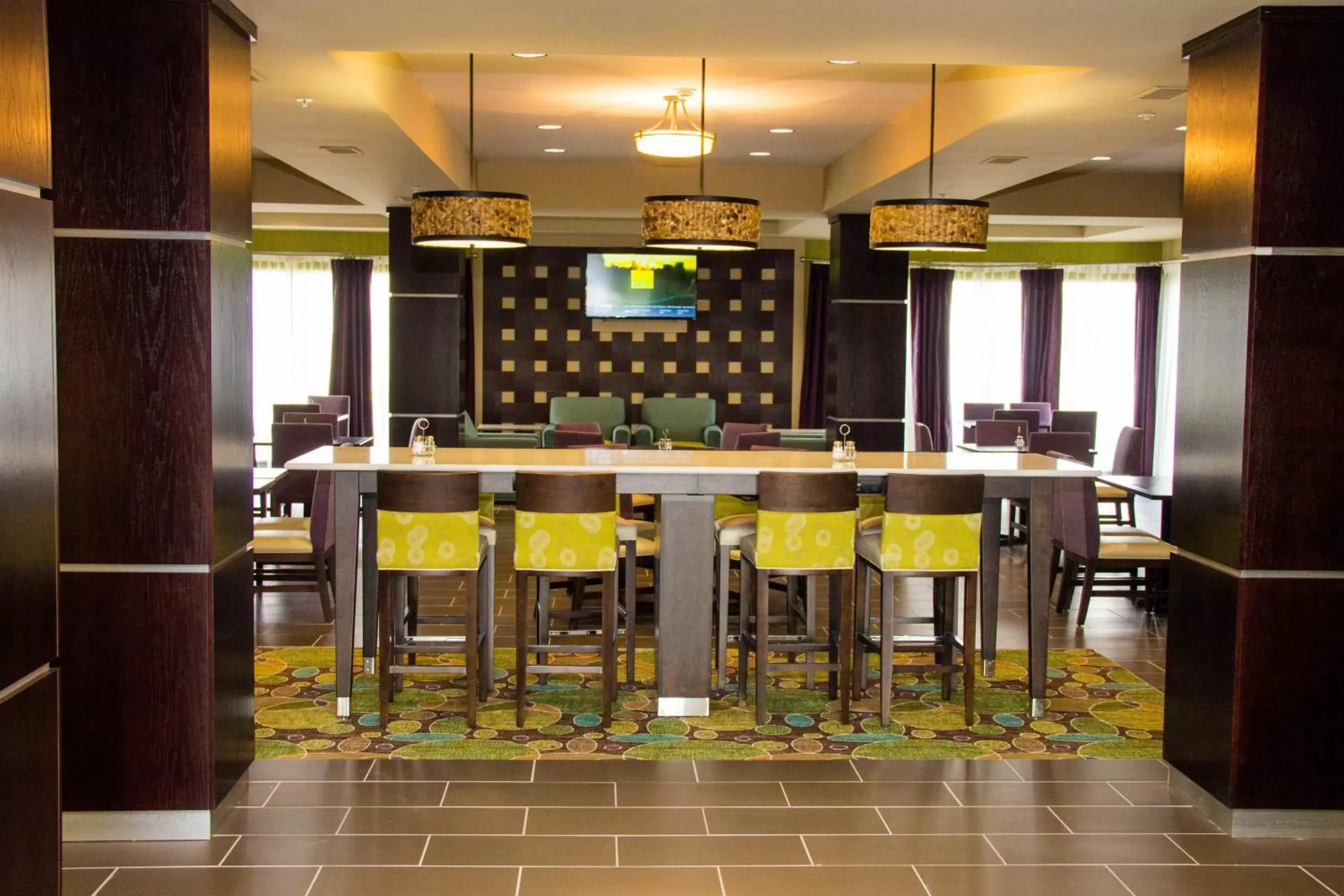 Breakfast, Restaurant/Places to Eat in Holiday Inn Express and Suites Sikeston, an IHG Hotel